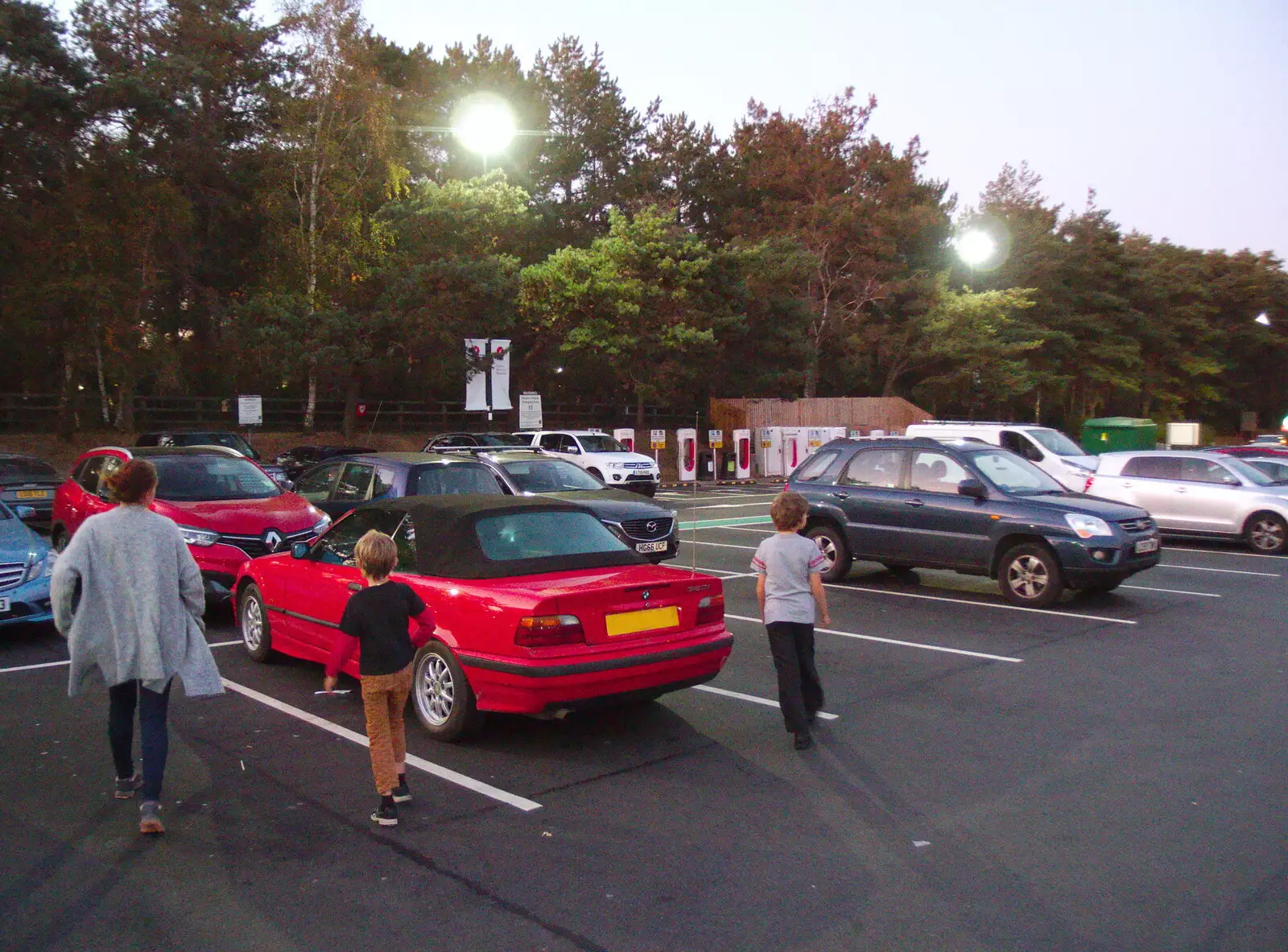 We stop off for a wee at Fleet Services on the M3, from A Trip to the South Coast, Highcliffe, Dorset - 20th September 2019