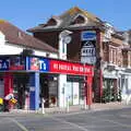 G&T's is now closed down, A Trip to the South Coast, Highcliffe, Dorset - 20th September 2019