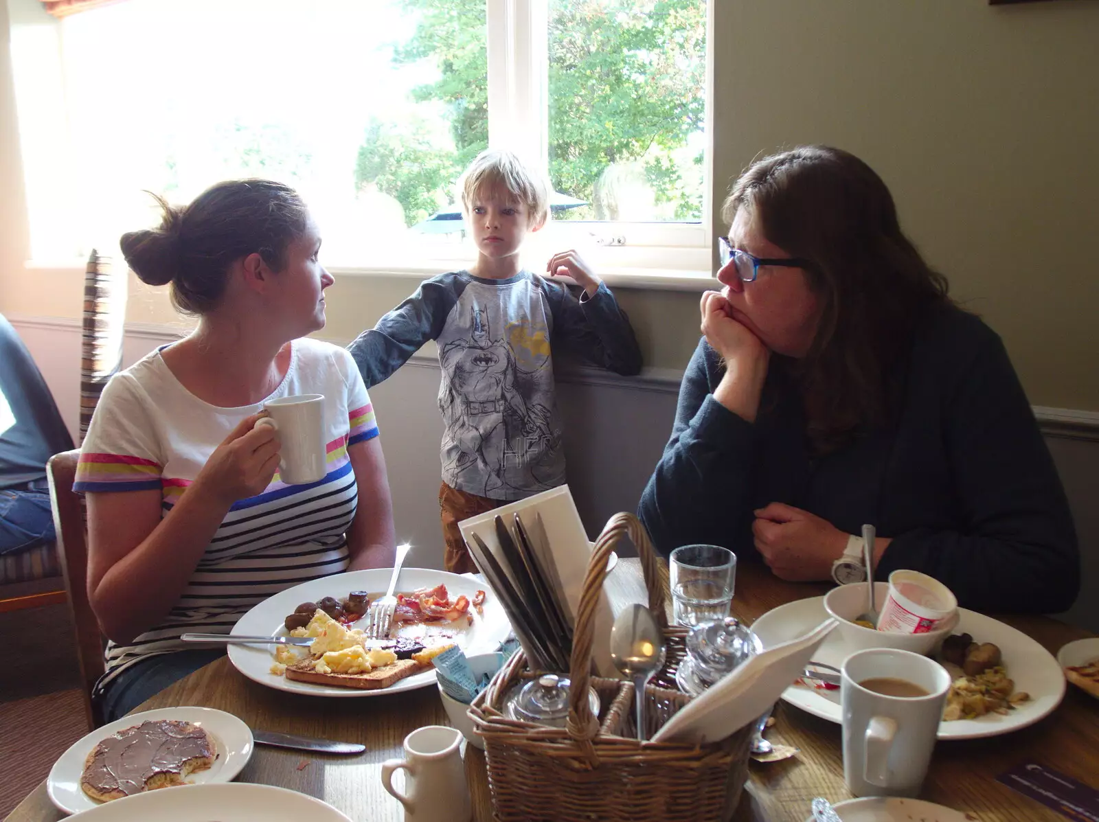 The next day, Sis joins us for breakfast, from A Day with Sean and Michelle, Walkford, Dorset - 21st September 2019