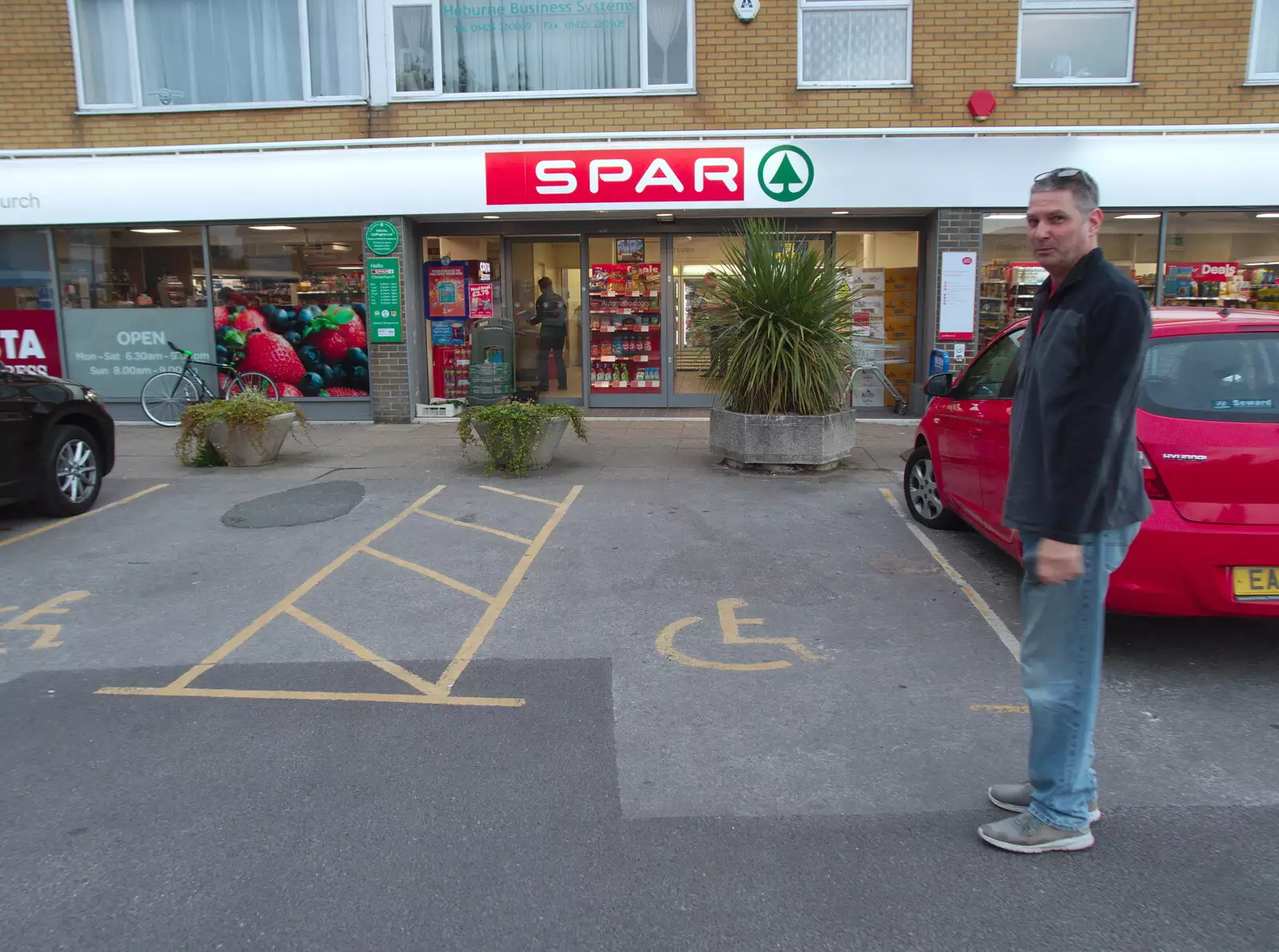 Nosher and Sean head to Spar to get cheese and beer, from A Day with Sean and Michelle, Walkford, Dorset - 21st September 2019