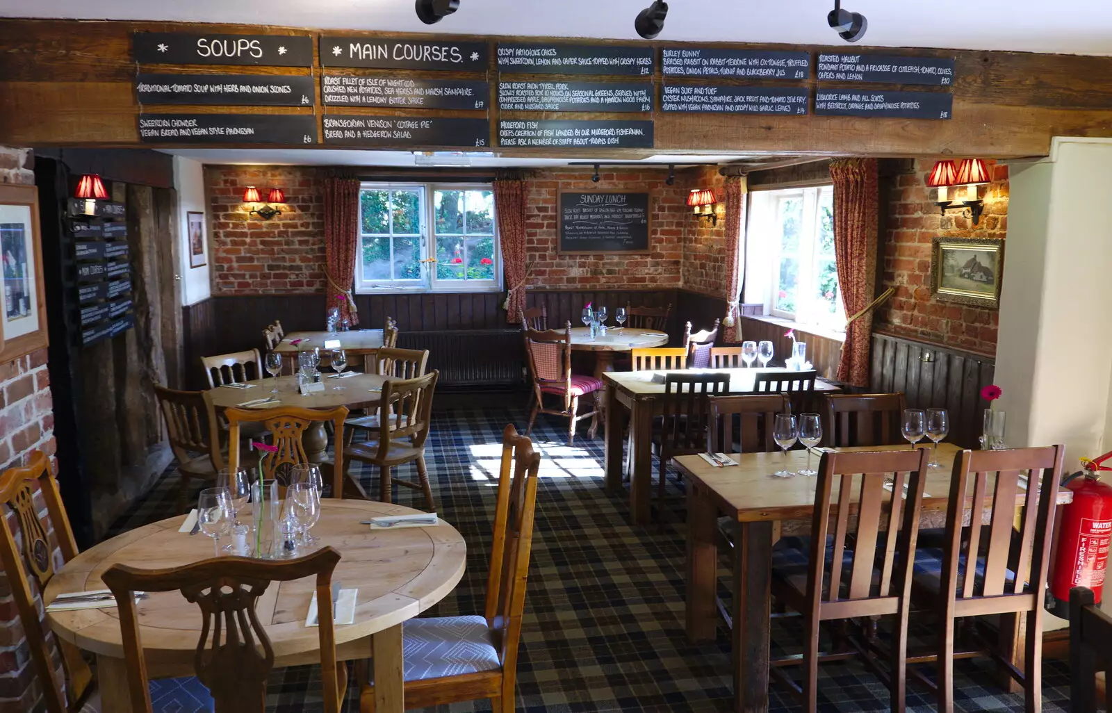 The lounge at the Three Tuns, from A Day with Sean and Michelle, Walkford, Dorset - 21st September 2019