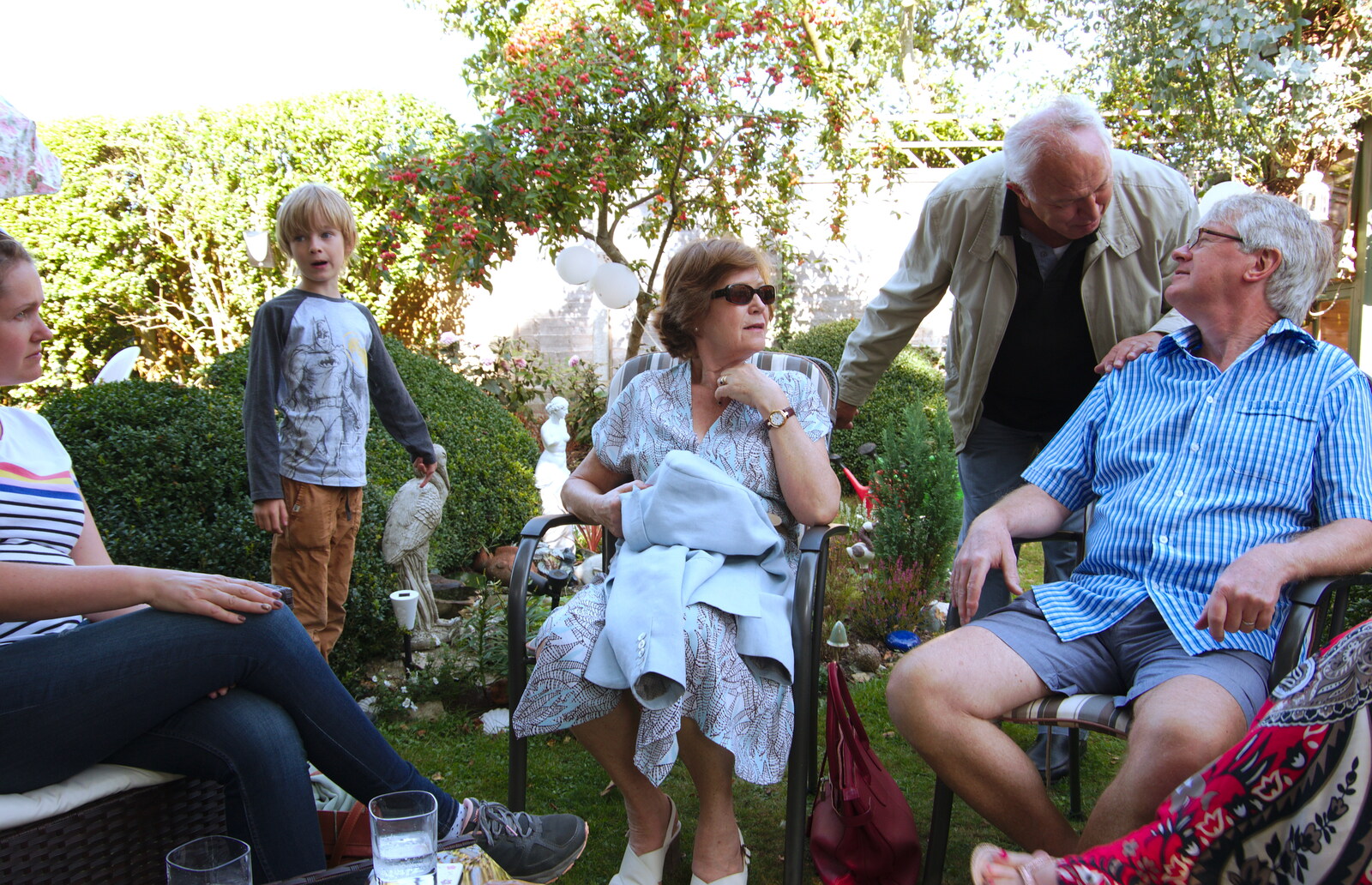 We hang out in the garden with relatives from A Day with Sean and Michelle, Walkford, Dorset - 21st September 2019