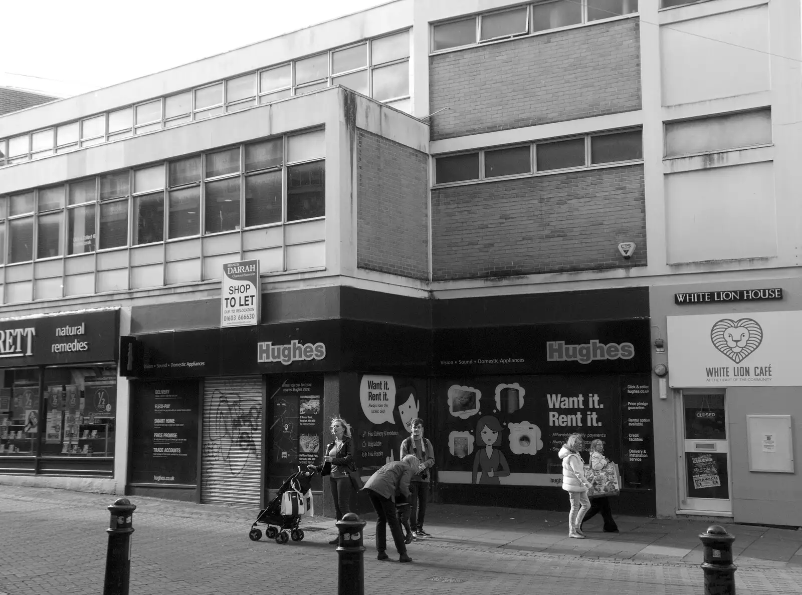 The derelict Hughes on White Lion Street, from A Trip up the Big City, Norwich, Norfolk - 18th October 2019