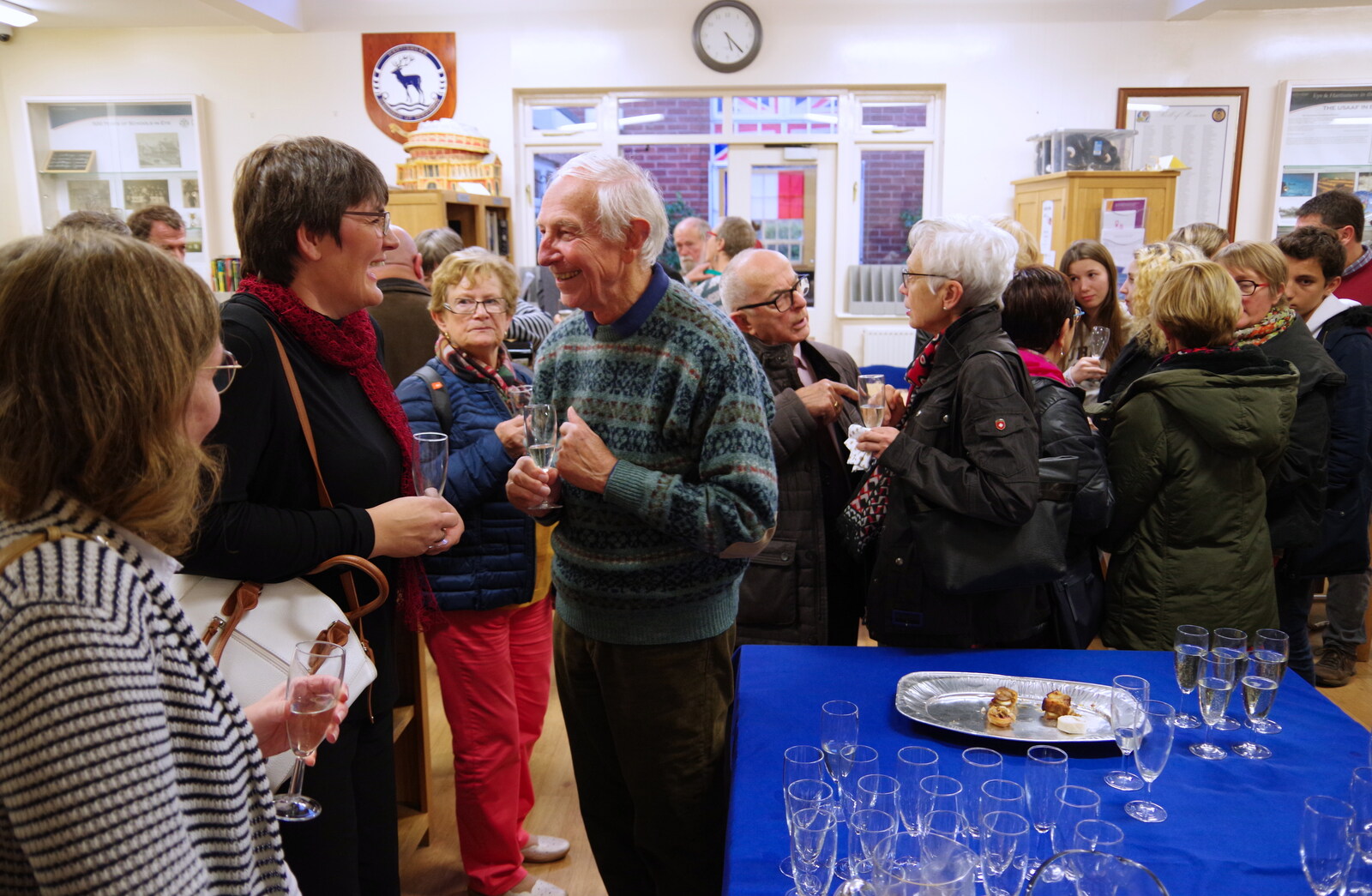 Mingling guests with some sort of fizz-in-a-glass from The GSB at a Twinning Anniversary, Hartismere, Eye, Suffolk - 24th October 2019