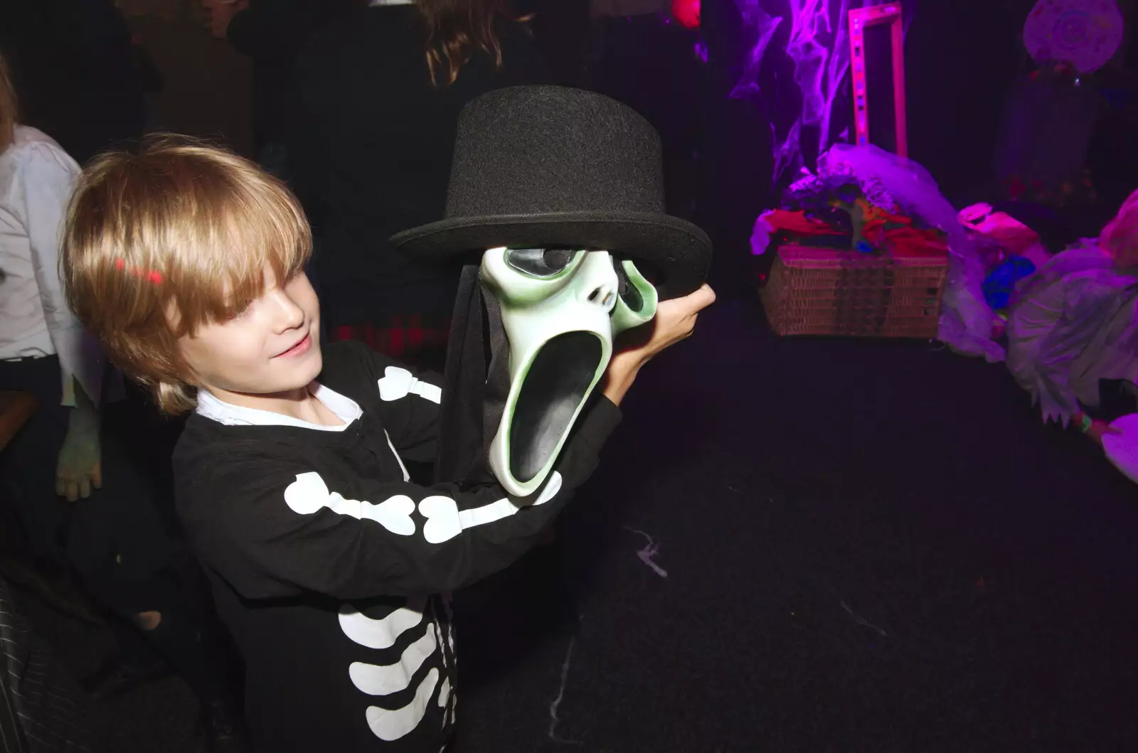 Harry's Scream mask, from Day of the Dead Party at the Oaksmere, Brome, Suffolk - 2nd November 2019