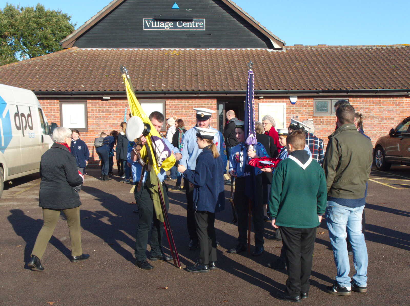 Various forms of Scout assemble outside the hall from The GSB at Dickleburgh, and Samia Malik at the Bank, Eye, Suffolk - 11th November 2019