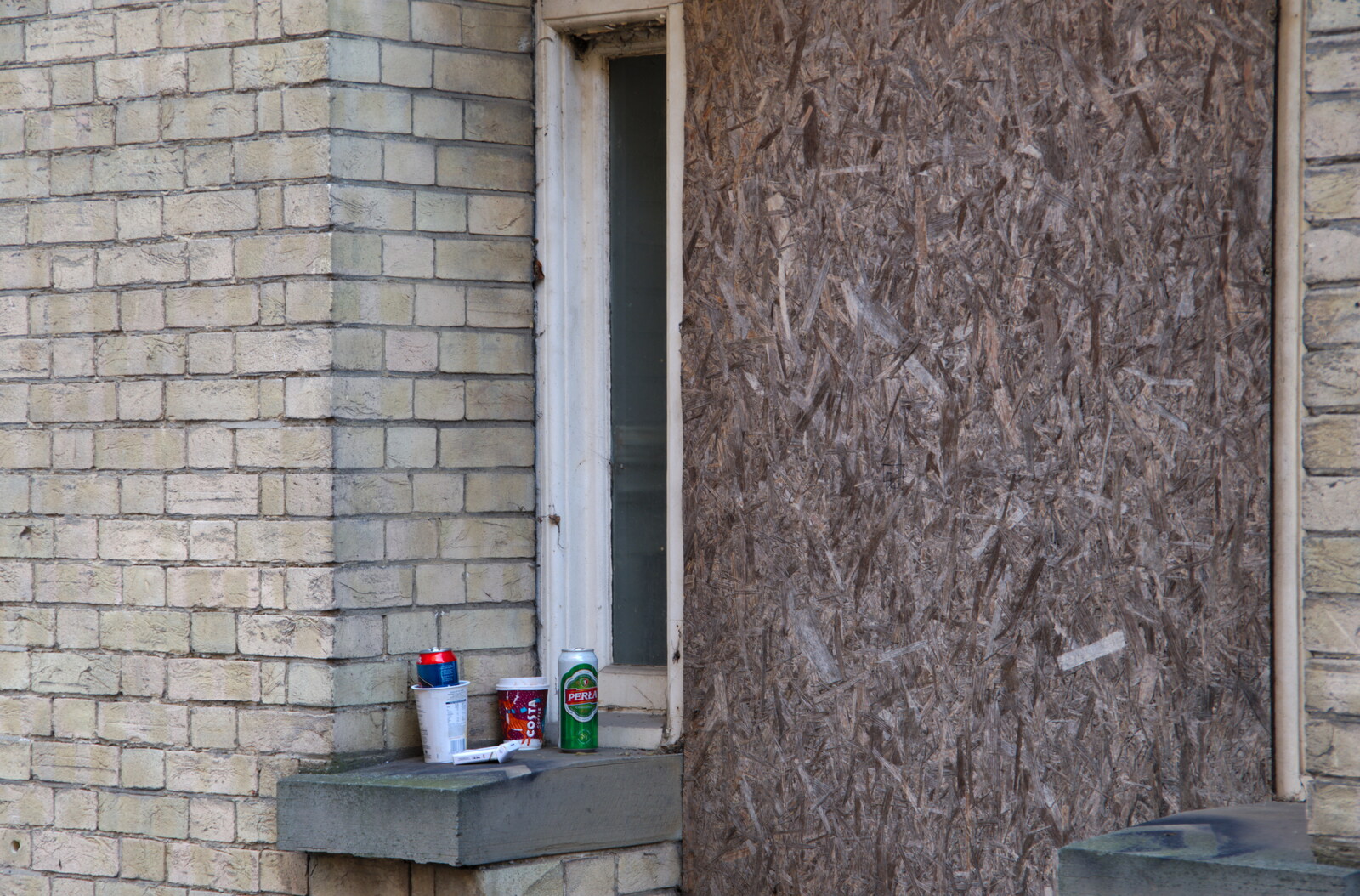 Beer can on a windowsill from Exam Day Dereliction, Ipswich, Suffolk - 13th November 2019