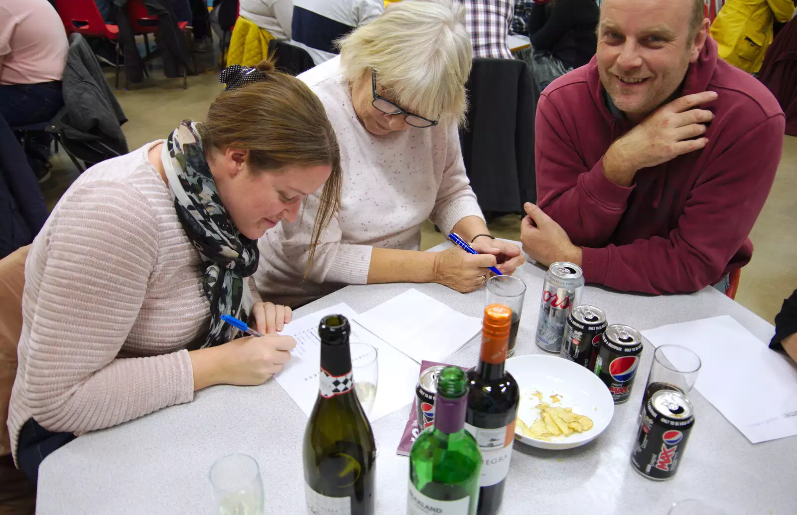 Serious quizzing, from Pizza Express and a School Quiz, Bury St. Edmunds and Eye, Suffolk - 30th November 2019