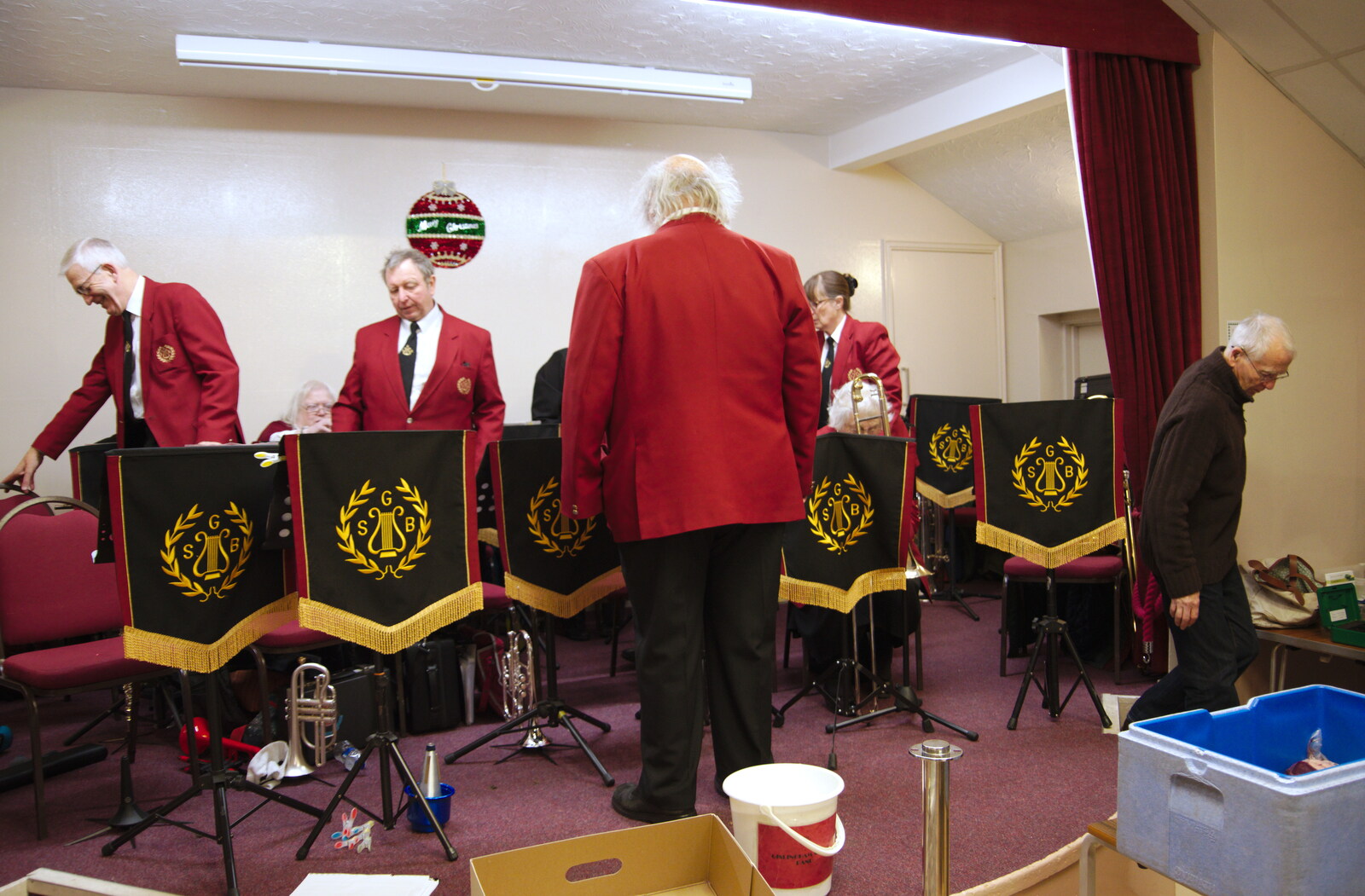 The band does a bit of setting up from GSB Concerts and the BSCC Christmas Dinner, Suffolk - 13th December 2019