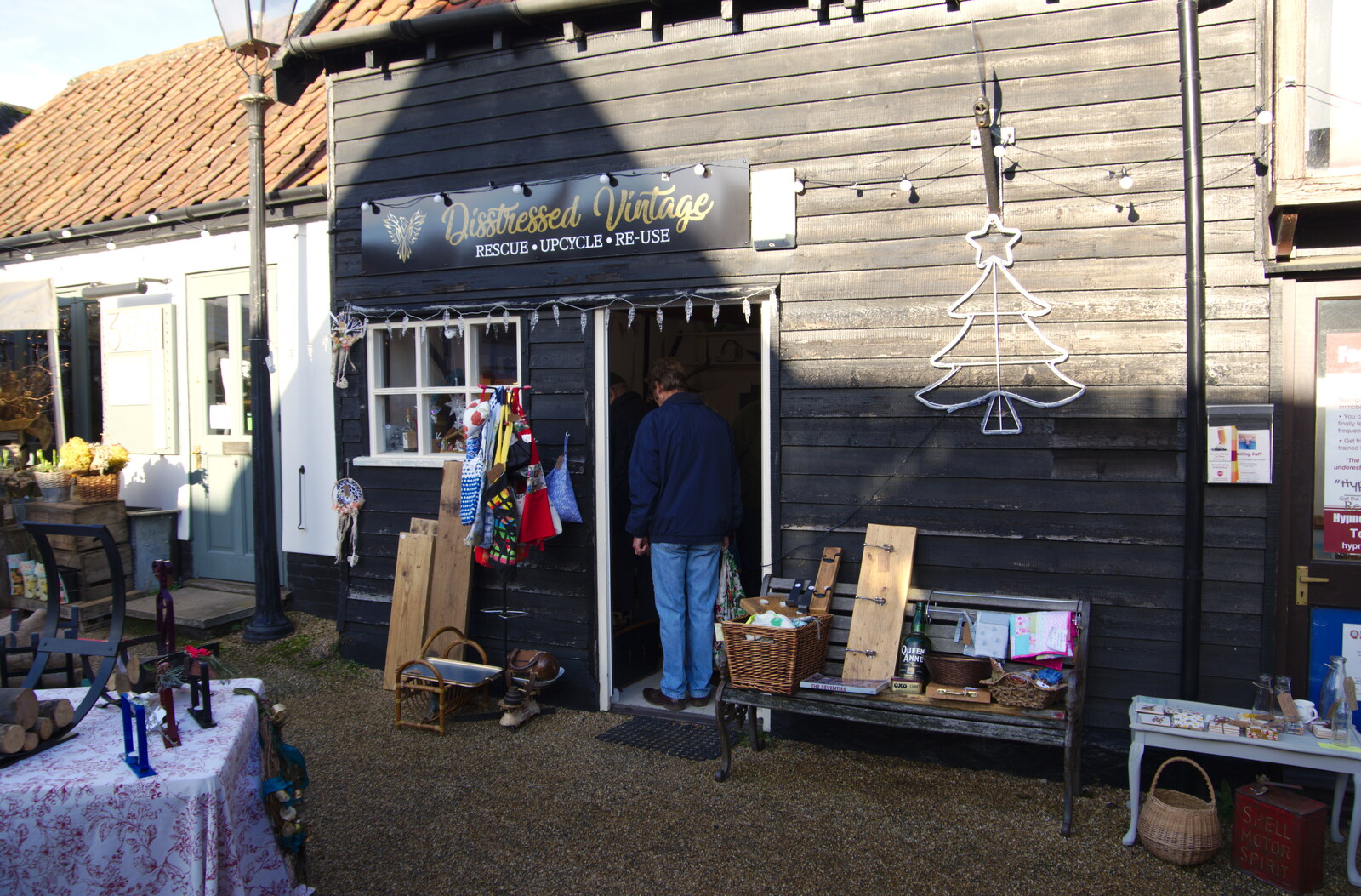 A vintage shop from The St. Nicholas Street Winter Fayre, Diss, Norfolk - 14th December 2019