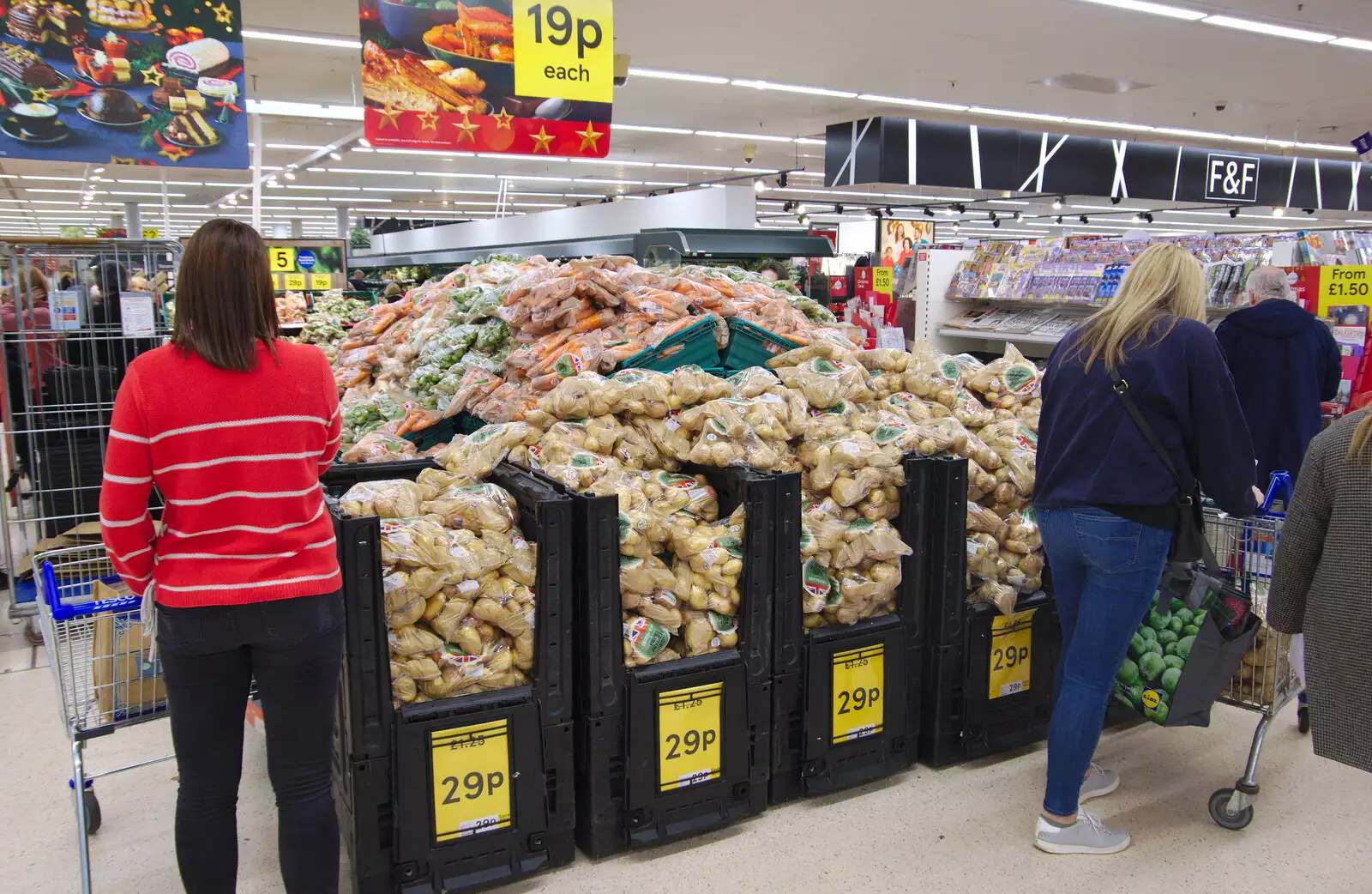 Tesco has an epic potato and carrot mountain , from A Spot of Christmas Shopping, Norwich, Norfolk - 23rd December 2019