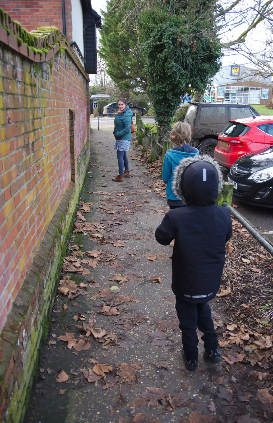 On the path from Shelfanger Road car park, from Diss Panto and the Christmas Lights, Diss, Norfolk - 27th December 2019