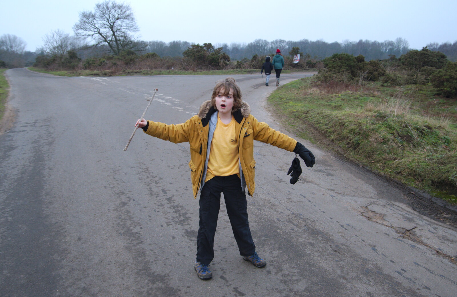 Fred's in the road from New Year's Day on the Ling, Wortham, Suffolk - 1st January 2020