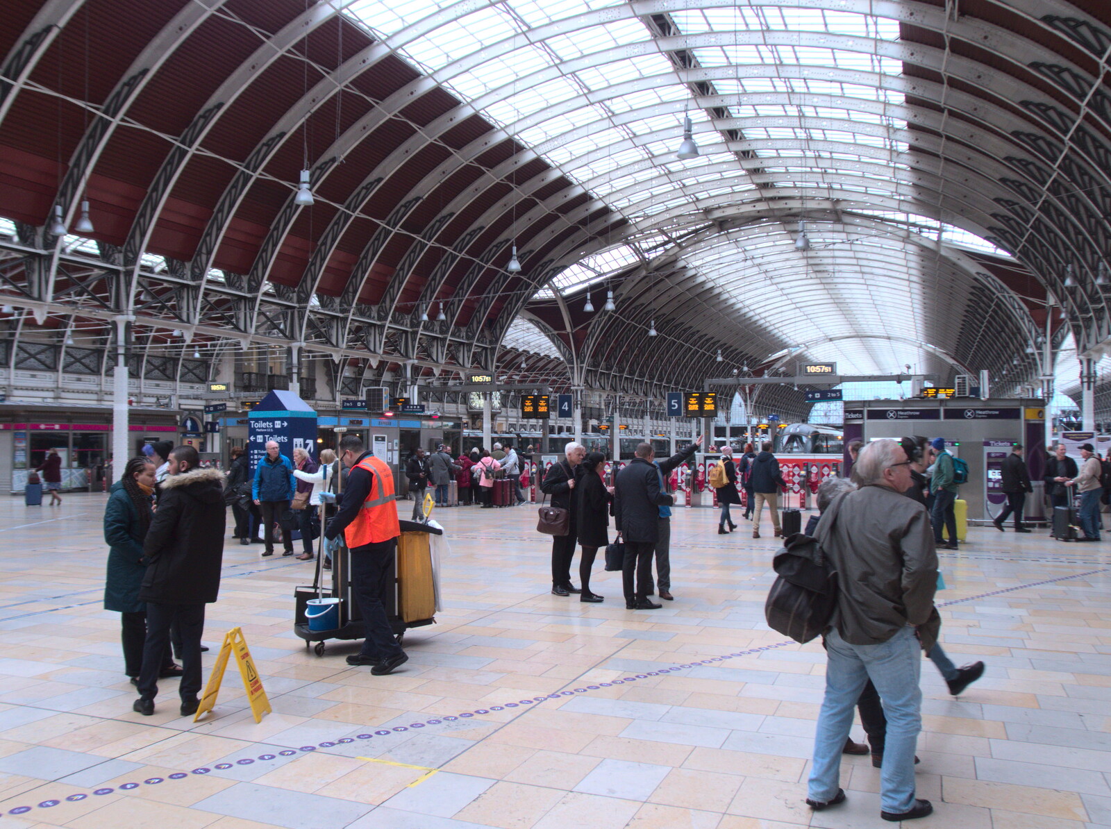 People mill around at Paddington from A Small Transport Miscellany, London - 7th January 2020