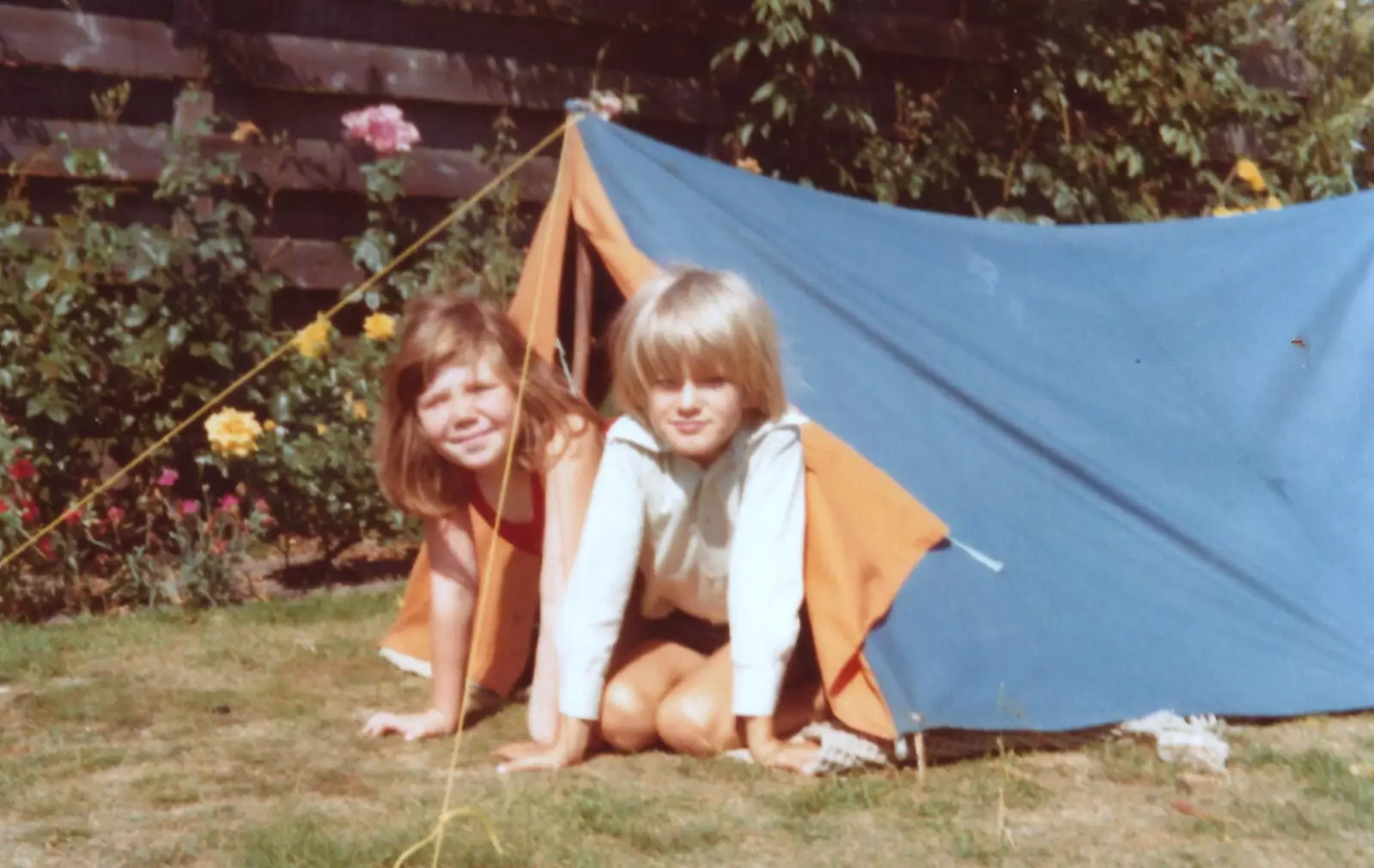 Sis and Nosher in the tent, from Family History: Birtle's Close, Sandbach, Cheshire - 24th January 2020