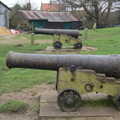 Fred photographs a cannon, A Trip to Orford, Suffolk - 25th January 2020