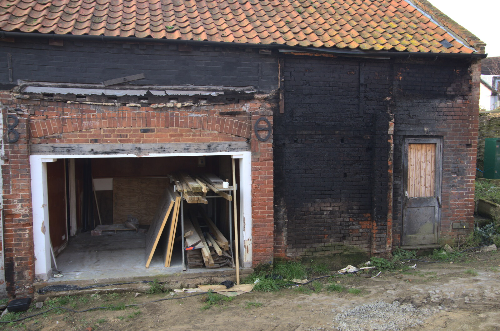 A Trip to Orford, Suffolk - 25th January 2020: The remains of the former Pinney's smokehouse