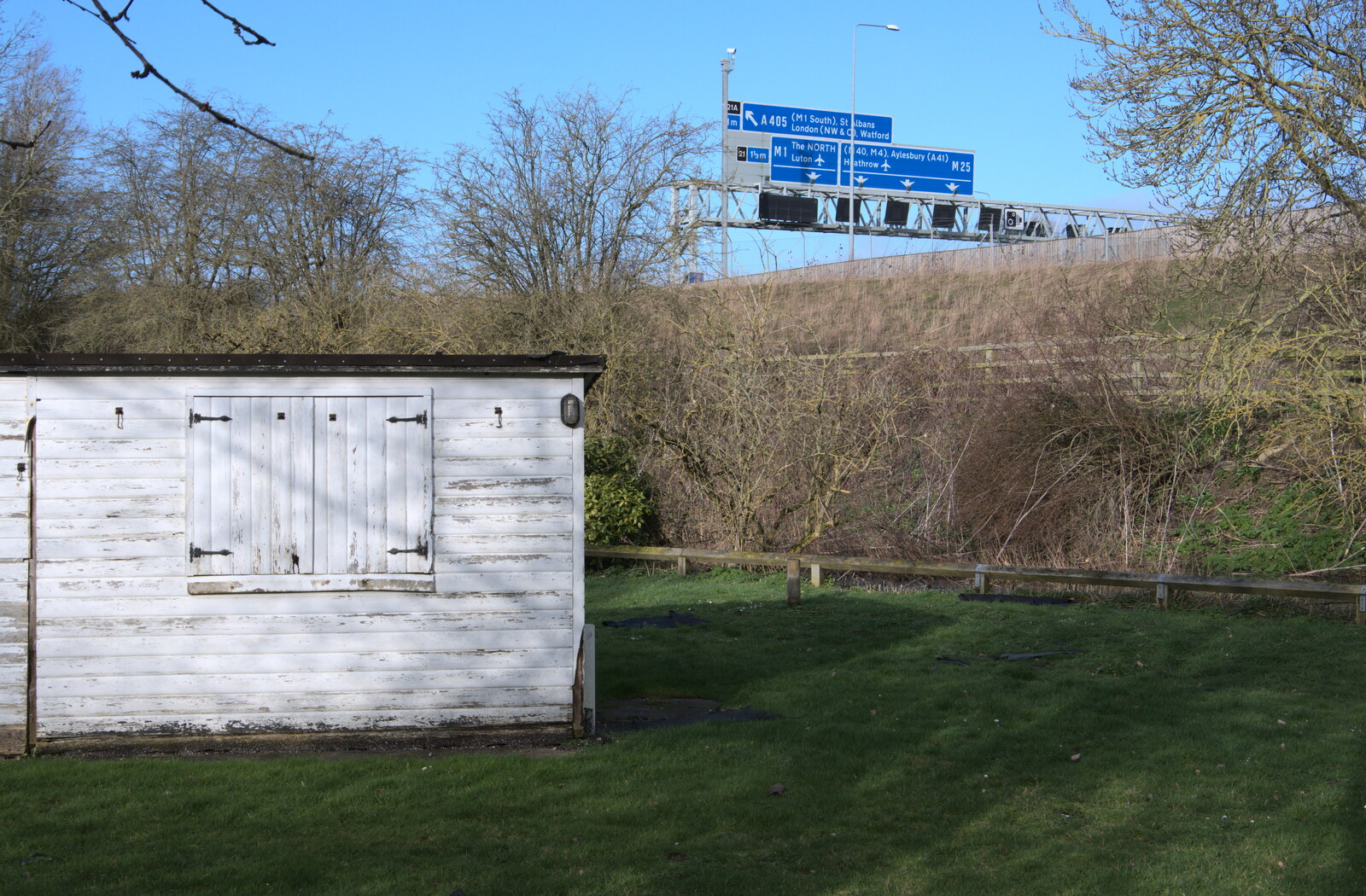 M25 signs next to the Bricket Wood Beafeater from HMS Belfast and the South Bank, Southwark, London - 17th February 2020