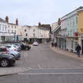 There are more cars than people, The Lockdown Desertion of Diss, and a Bike Ride up the Avenue, Brome - 19th April 2020