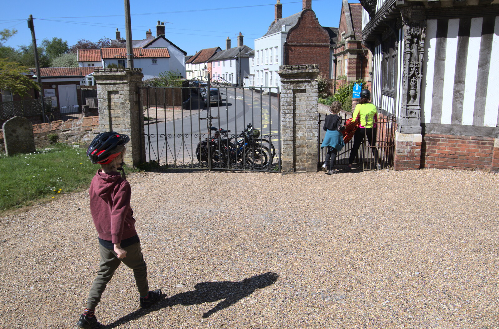 Harry roams around from The Lockdown Desertion of Diss, and a Bike Ride up the Avenue, Brome - 19th April 2020