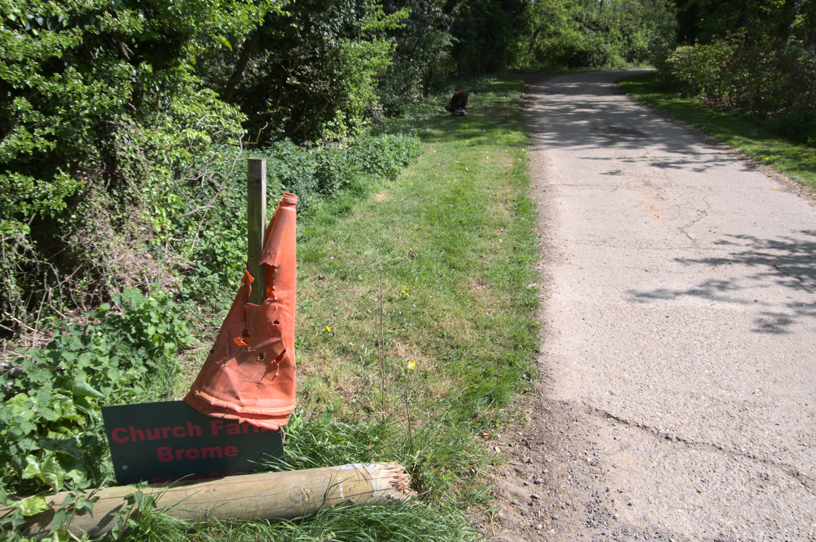 A dead traffic cone at Church Farm from Lost Cat and a Walk on Nick's Lane, Brome, Suffolk - 26th April 2020