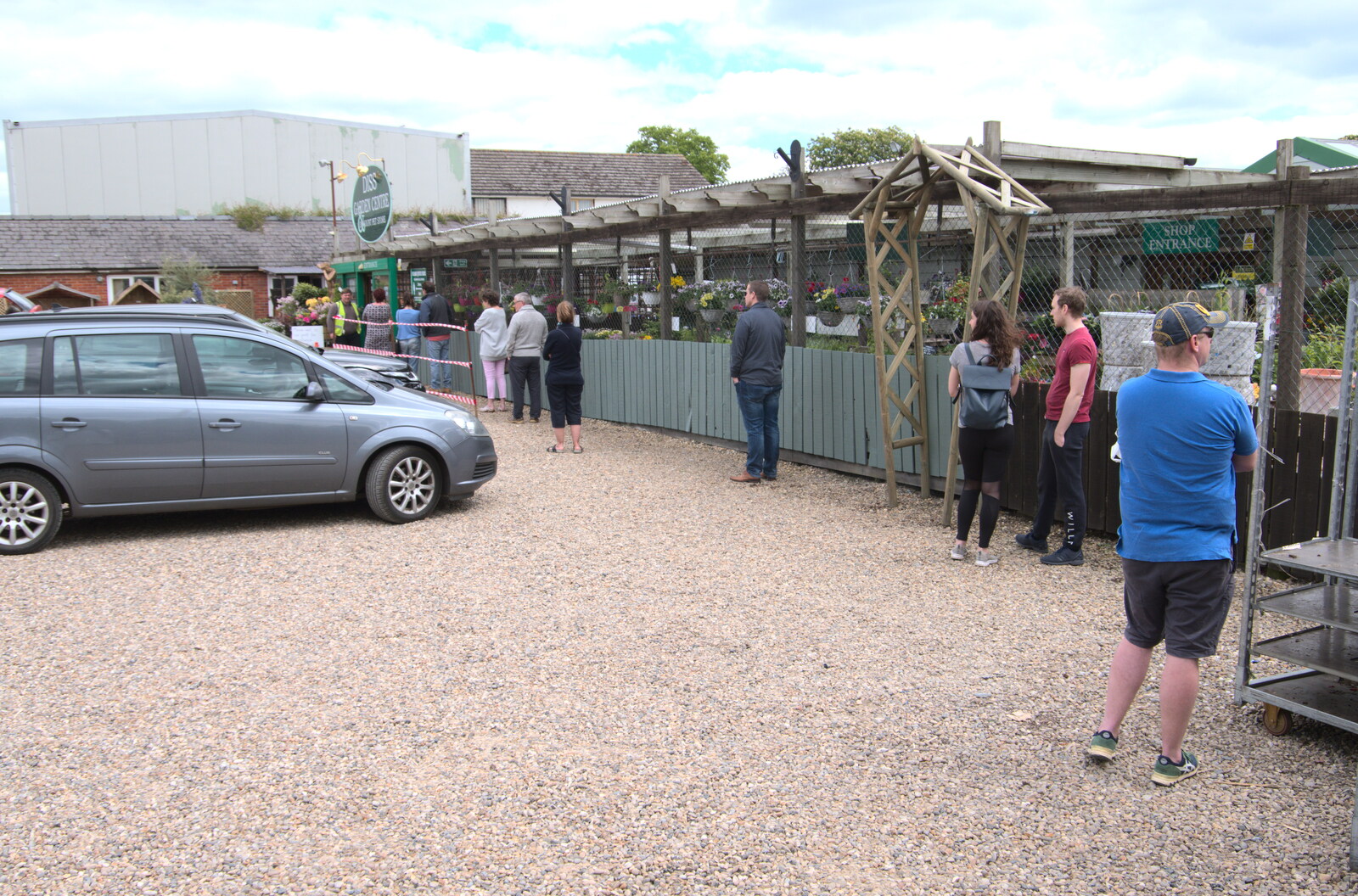 There are long queues at Diss Garden Centre from More Lockdown Fun, Diss and Eye, Norfolk and Suffolk - 30th May 2020