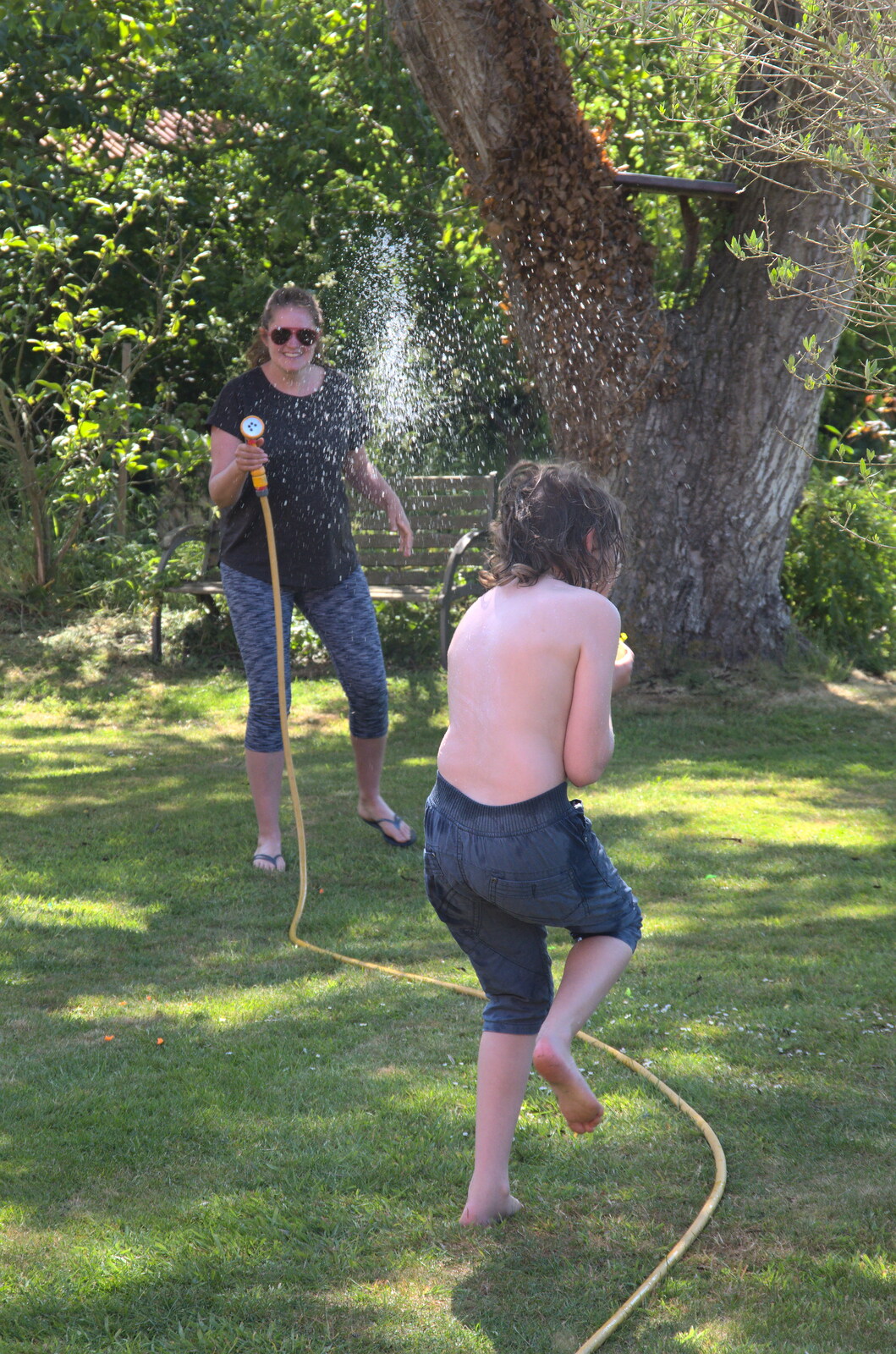 Hose action from More Lockdown Fun, Diss and Eye, Norfolk and Suffolk - 30th May 2020