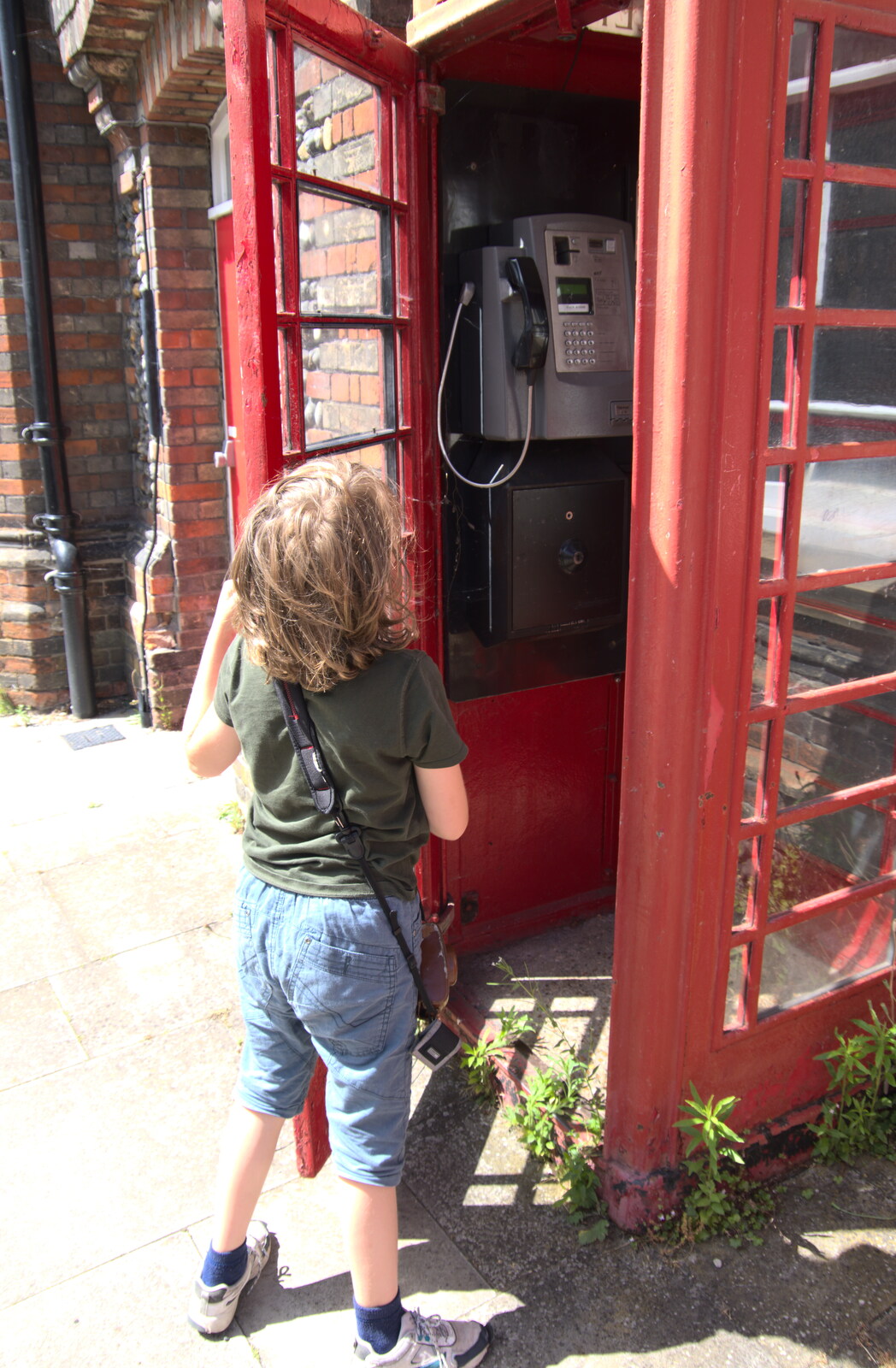 Fred checks out an old K6 phone box from A Walk Around Abbey Bridges, Eye, Suffolk - 5th July 2020