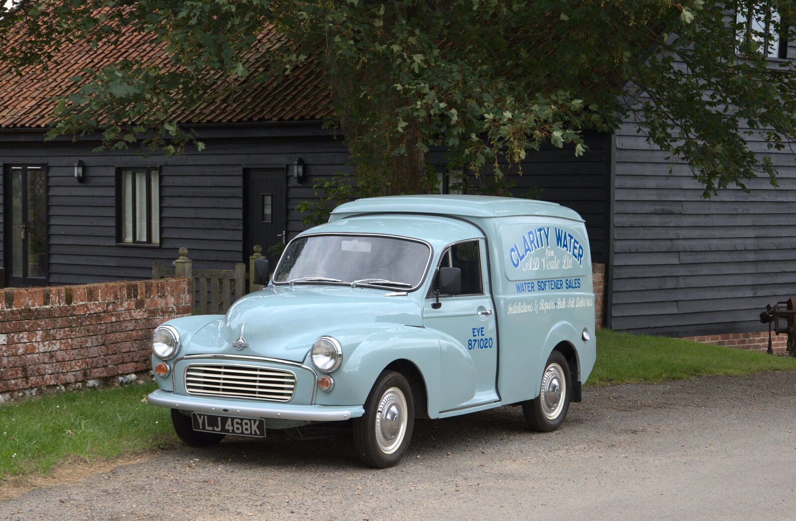A lovely old Morris Minor van from A Picnic at Clive and Suzanne's, Braisworth, Suffolk - 11th July 2020