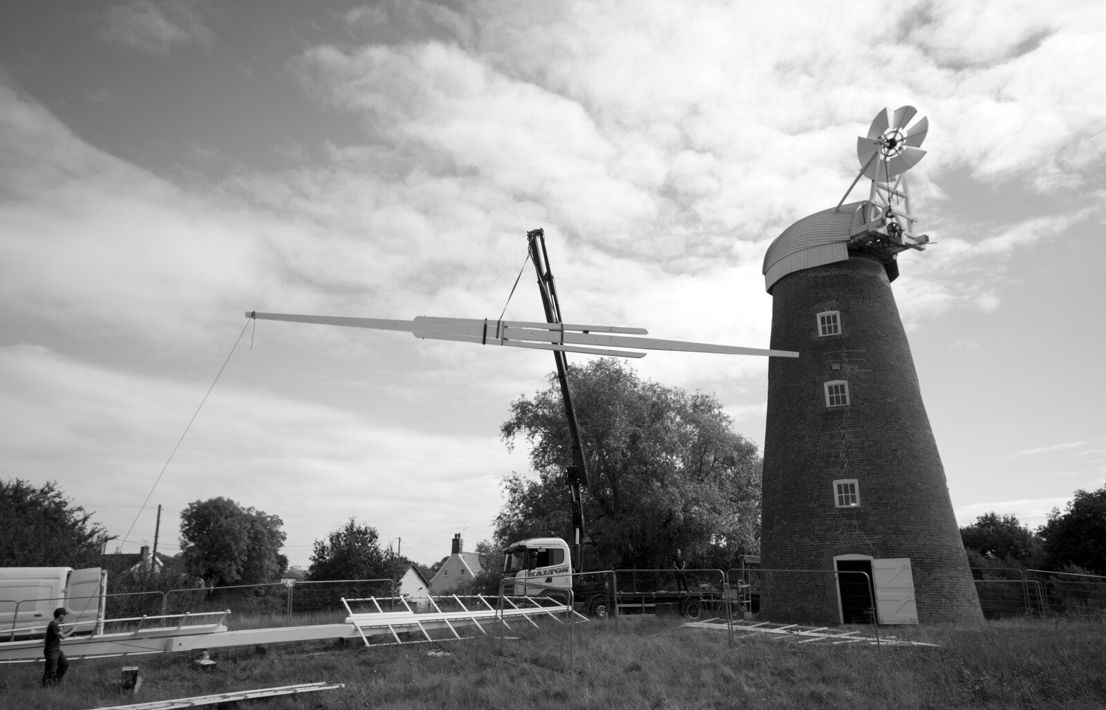 The sail arm is in the air from A Sail Fitting, Billingford Windmill, Billingford, Norfolk - 20th August 2020