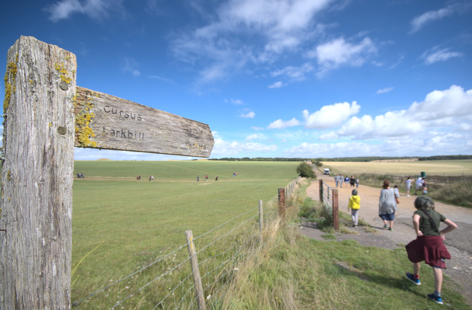 A sign points the way back to the Cursus from Stone Circles: Stonehenge and Avebury, Wiltshire - 22nd August 2020