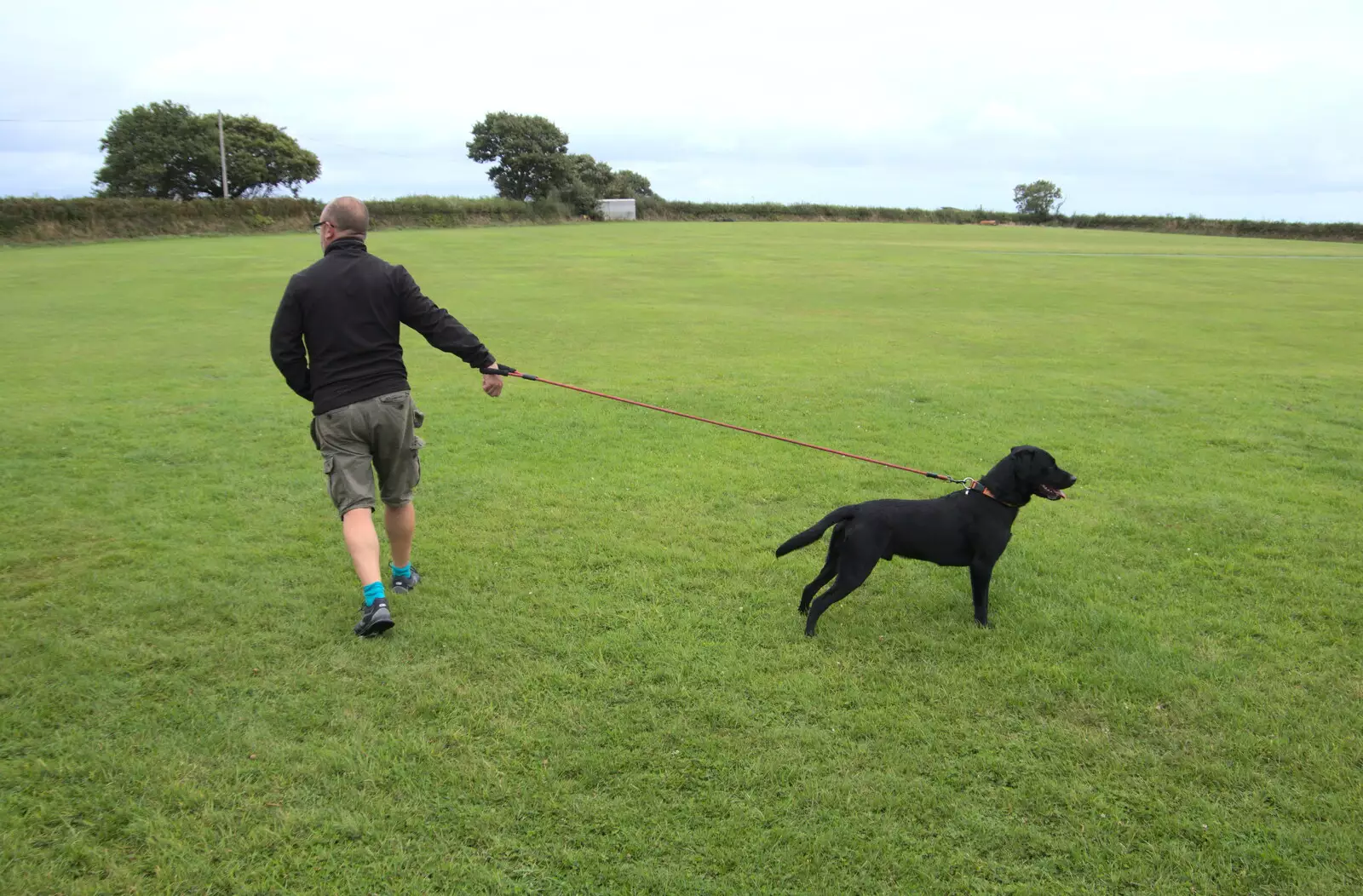 Matt struggles with Doug, from A Game of Cricket, and a Walk Around Chagford, Devon - 23rd August 2020