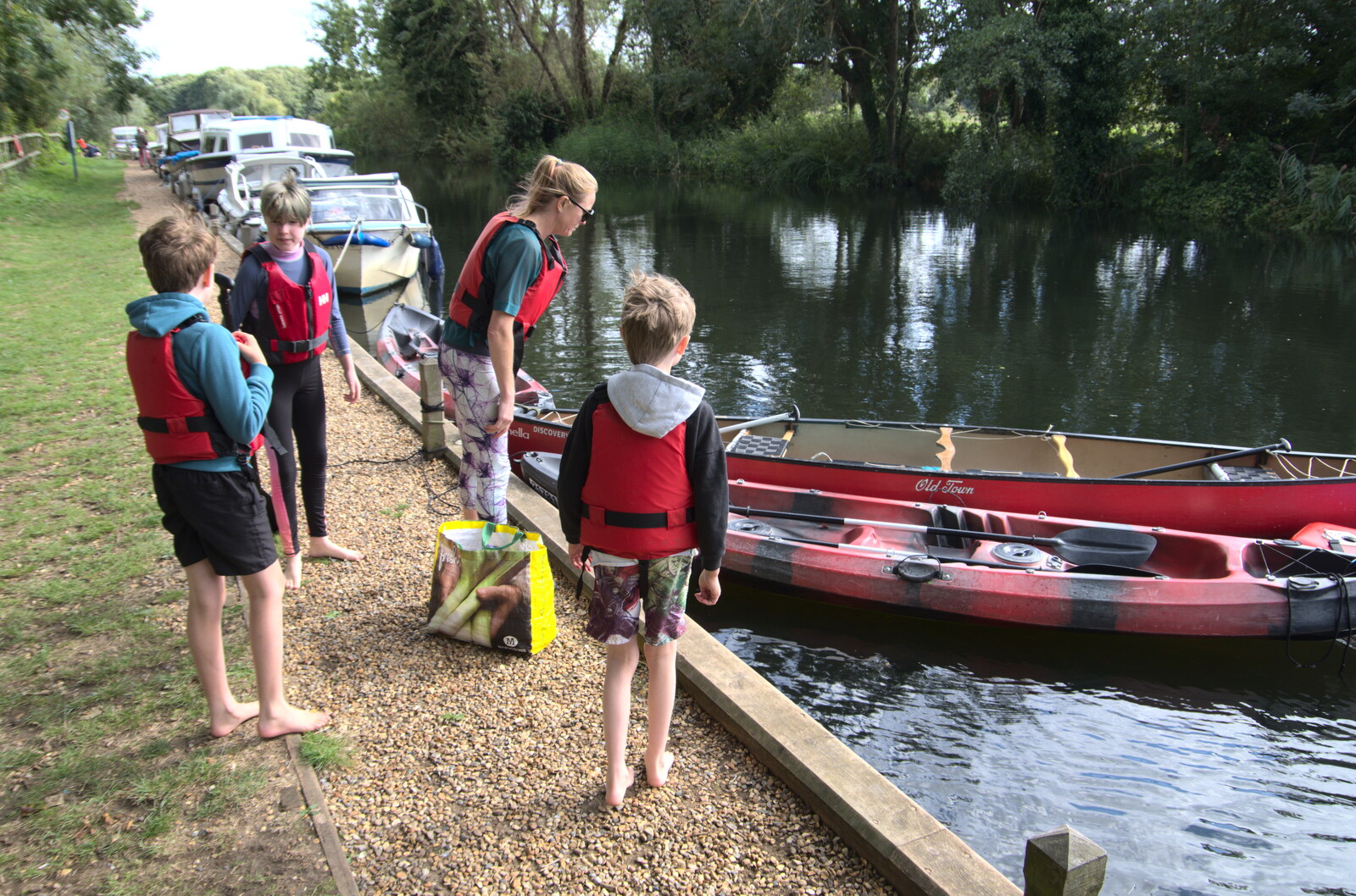 We prepare to reboard our river craft from Camping at Three Rivers, Geldeston, Norfolk - 5th September 2020
