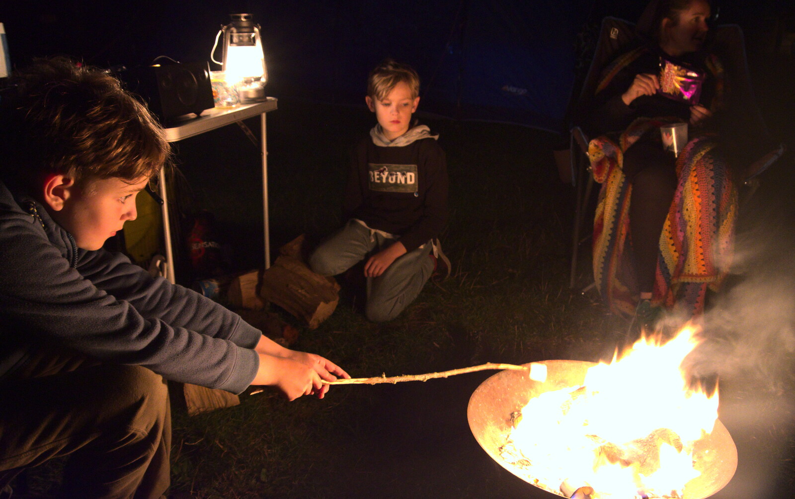 Camping at Three Rivers, Geldeston, Norfolk - 5th September 2020: It's marshmallow time again