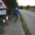 Cycling Eye Airfield and Station 119, Eye, Suffolk - 9th September 2020, Mick on the cyce path up to the Yaxley roundabout