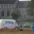 The 50s ice-cream van drives off, Star Wing's Hops and Hogs Festival, Redgrave, Suffolk - 12th September 2020