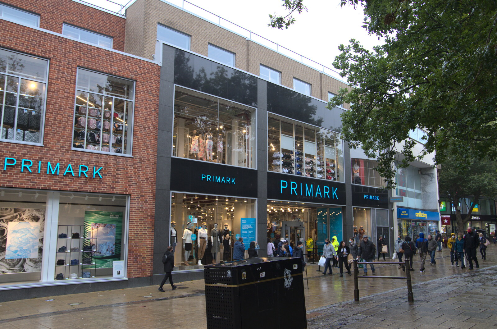 The previous hole in the ground is now a Primark from A Trip to Norwich, Norfolk - 27th September 2020