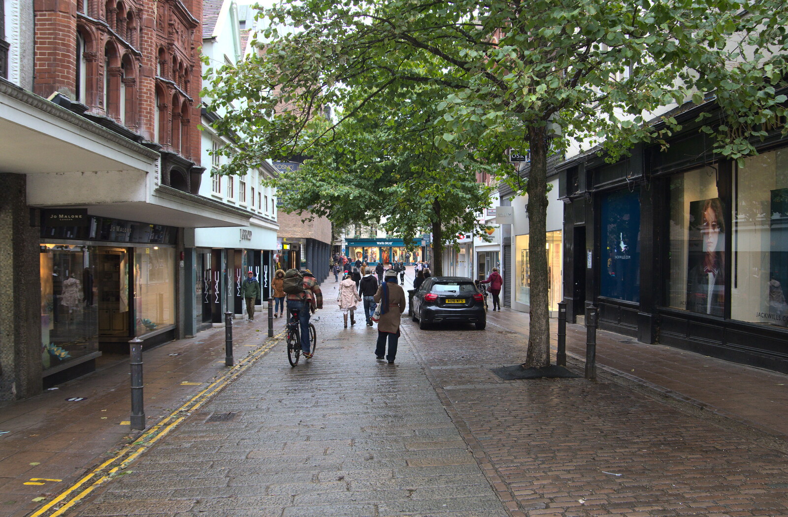 London Street - the UK's first pedestrianised road from A Trip to Norwich, Norfolk - 27th September 2020