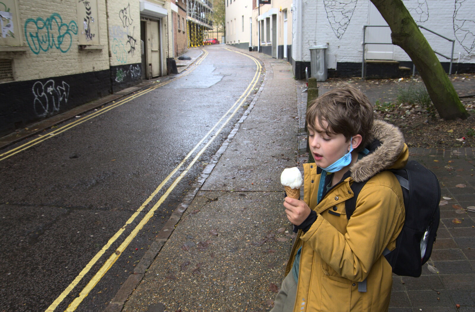 Fred has an ice cream from A Trip to Norwich, Norfolk - 27th September 2020