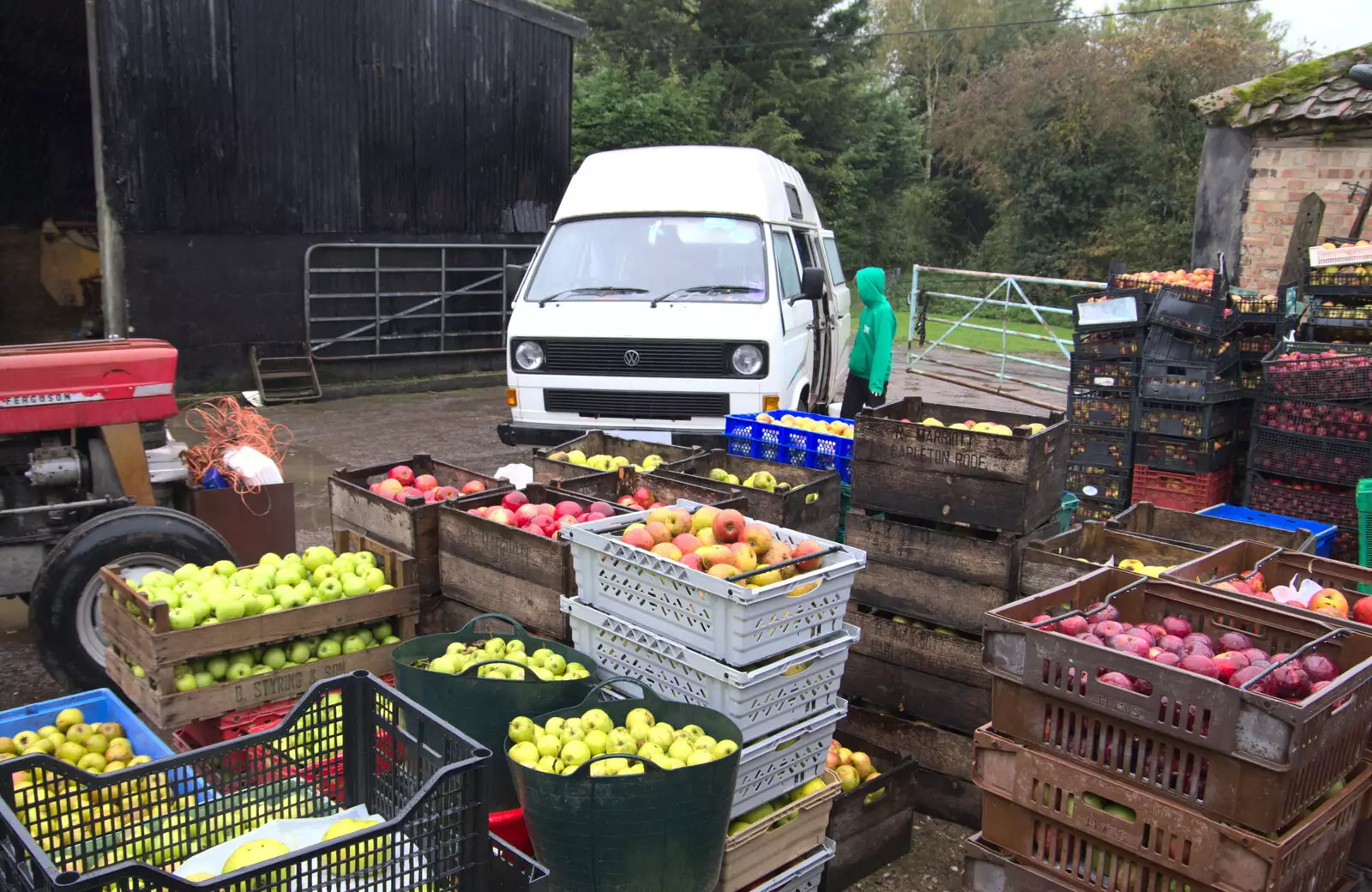 The van in the yard, from Trevor's Last Apple Pressing, Carleton Rode and Shelfanger, Norfolk - 18th October 2020