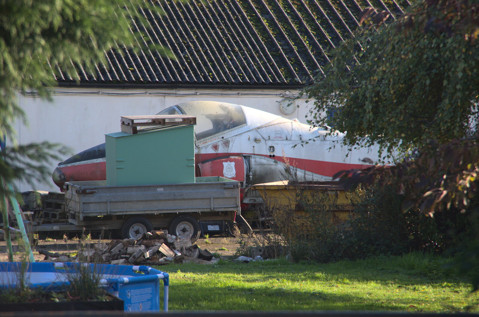 Some dude has a plane in their garden from A Walk Around the Avenue, Brome, Suffolk - 25th October 2020