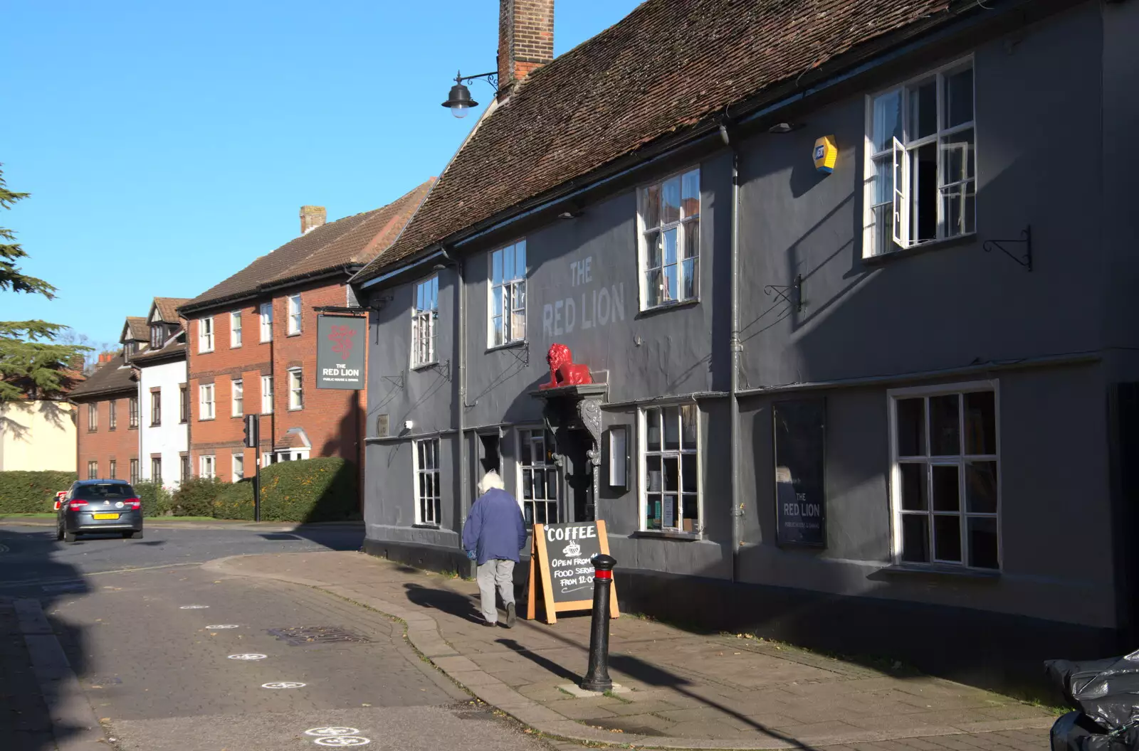 The Red Lion, from Isobel's Birthday, Woodbridge, Suffolk - 2nd November 2020