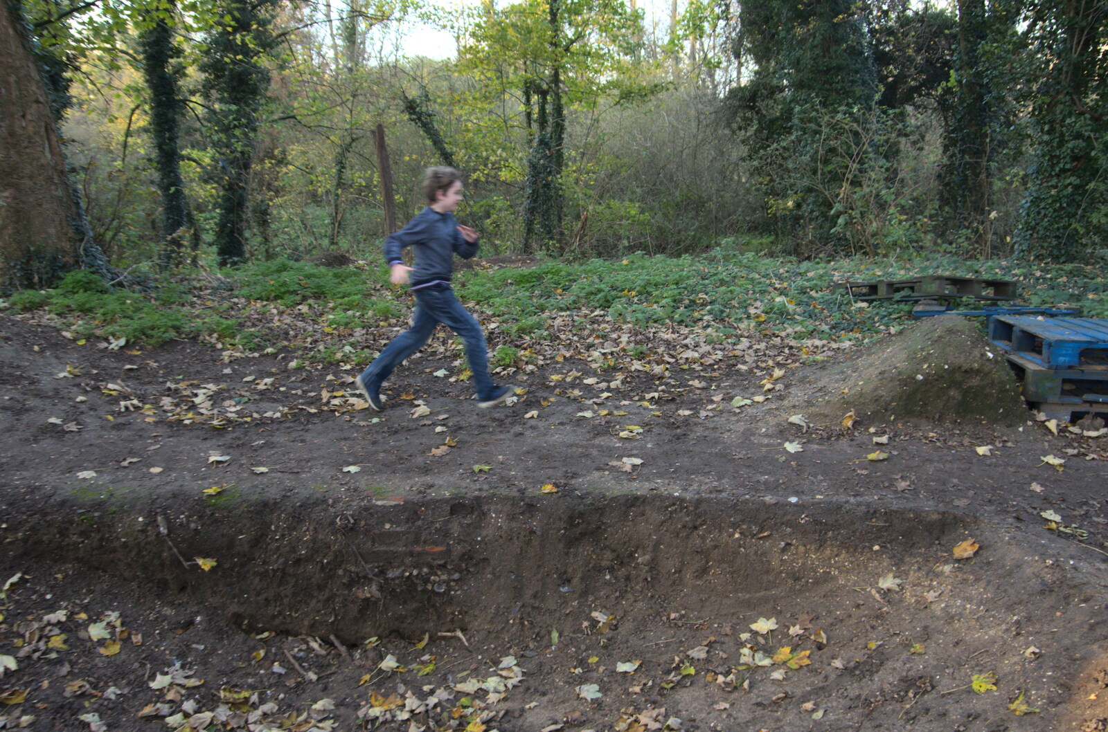 Fred runs up to a mud ramp from The Dereliction of Eye, Suffolk - 22nd November 2020