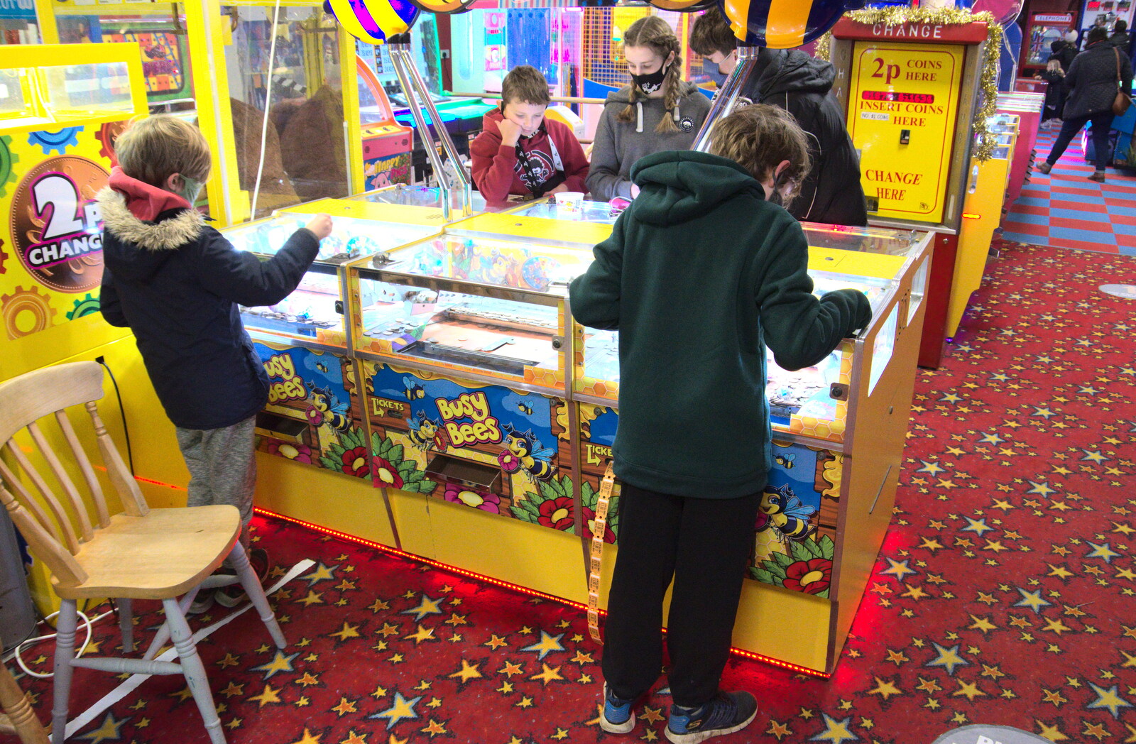Harry and Fred on the coin pushers from A Return to the Beach, Southwold, Suffolk - 20th December 2020