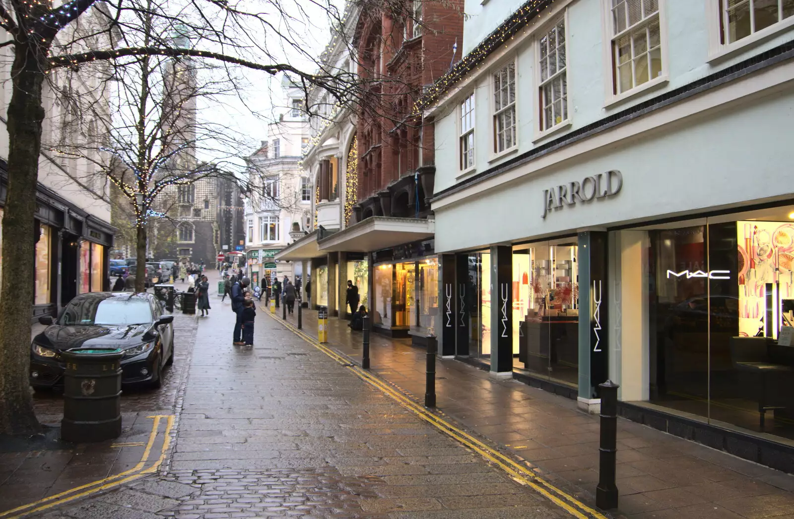 Looking up London Street, from A Bit of Christmas Shopping, Norwich, Norfolk - 23rd December 2020