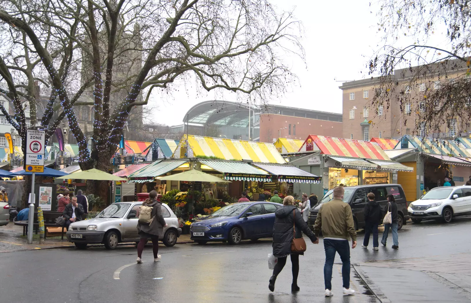 Norwich Market, from A Bit of Christmas Shopping, Norwich, Norfolk - 23rd December 2020