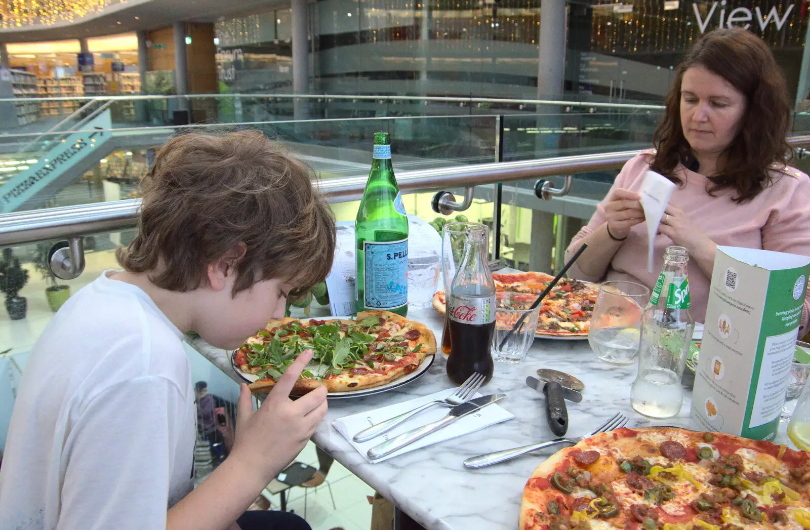 Fred tries to inhale his pizza, from A Bit of Christmas Shopping, Norwich, Norfolk - 23rd December 2020