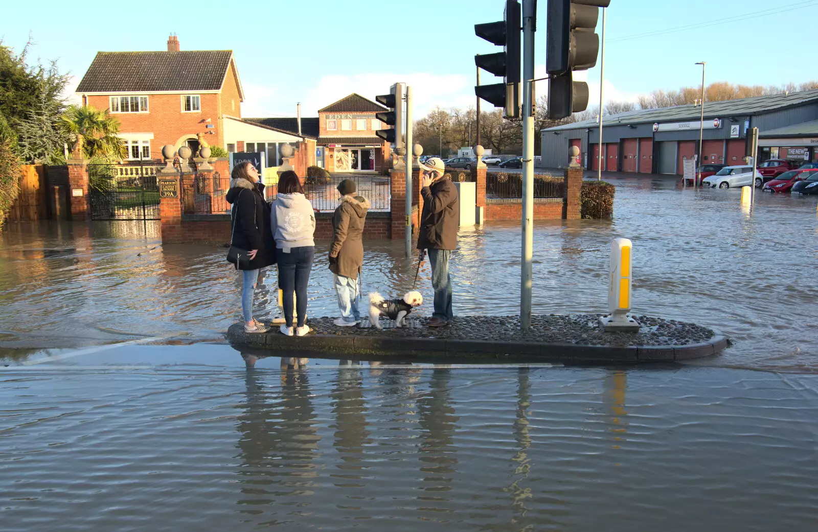 A traffic island becomes an actual island, from The Christmas Eve Floods, Diss, Norfolk - 24th December 2020