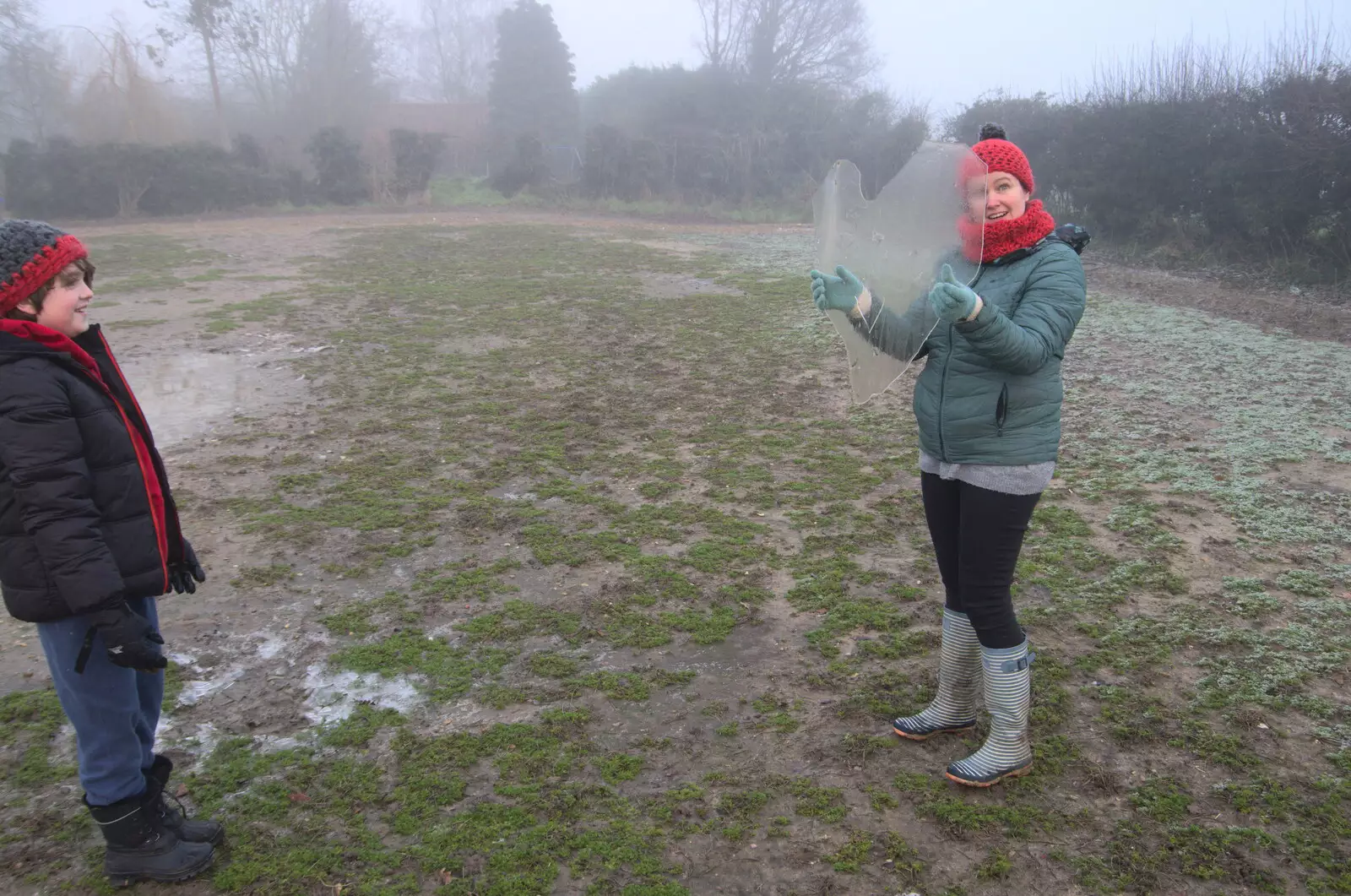 Isobel gets an ice love heart, from Fun With Ice in Lockdown, Brome, Suffolk - 10th January 2021