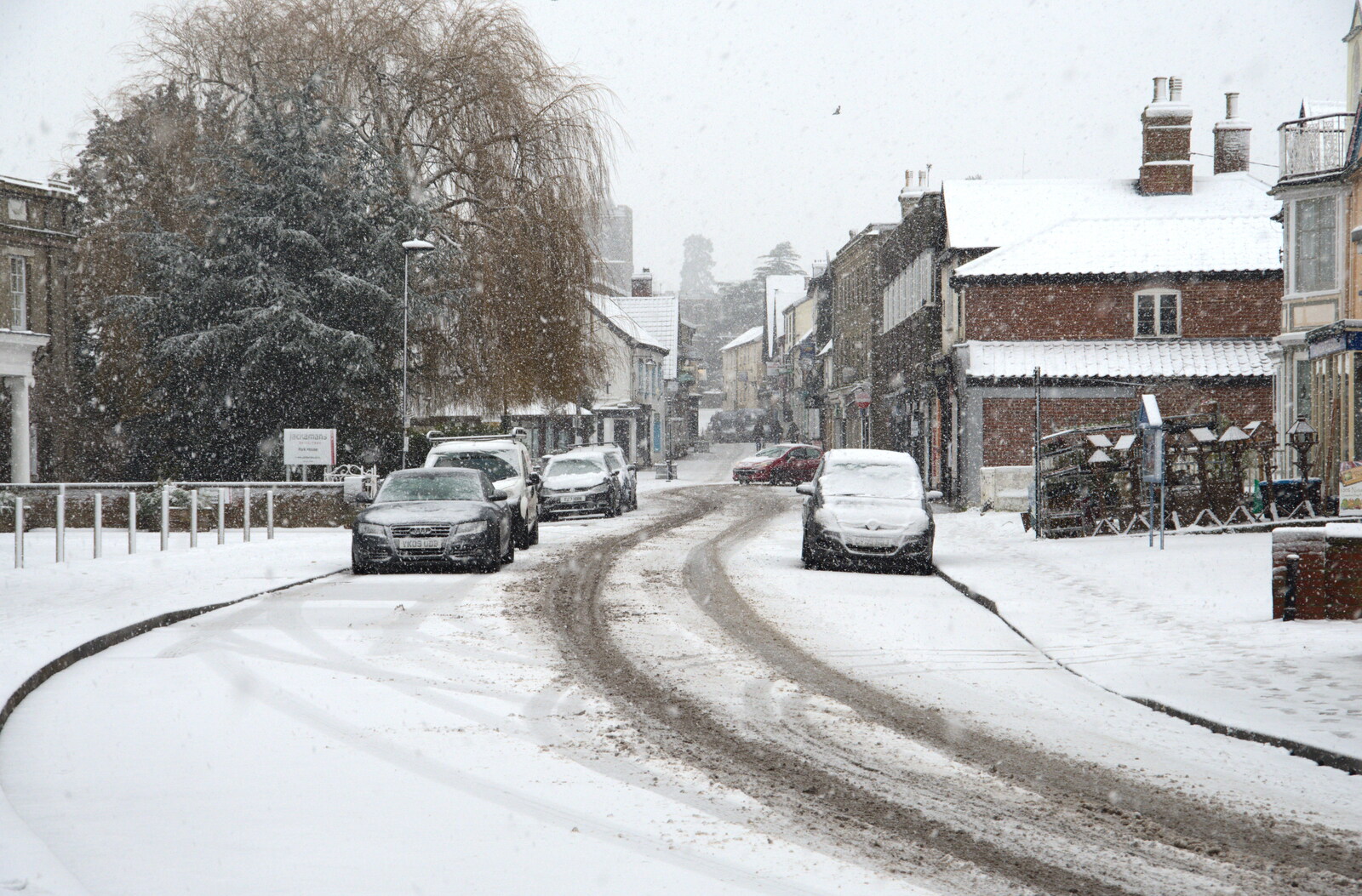 Mere Street is empty and snowy from A Snowy Morning, Diss, Norfolk - 16th January 2021